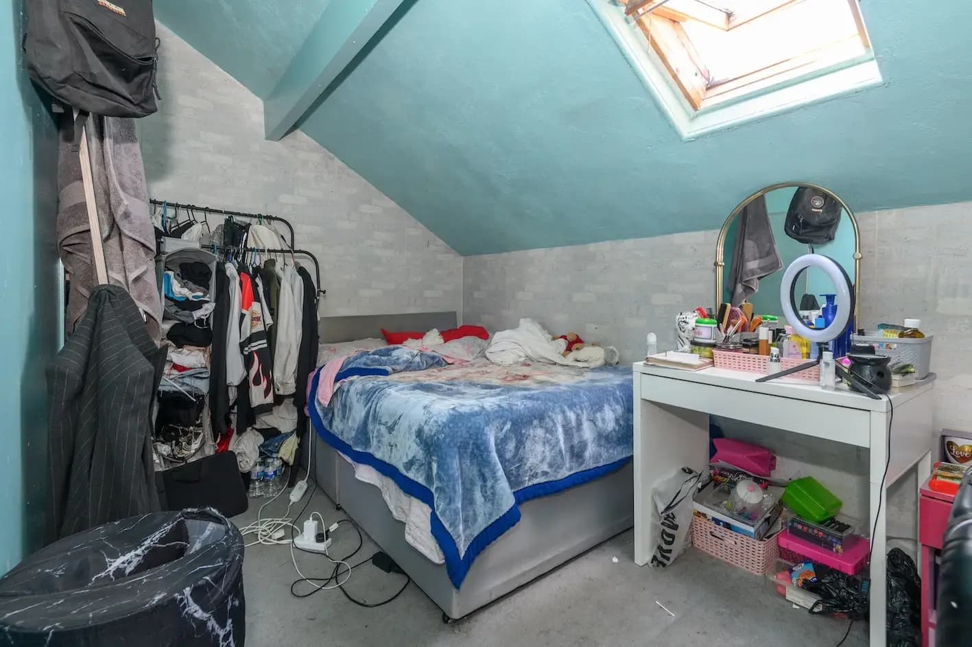 property photo 12 of 22