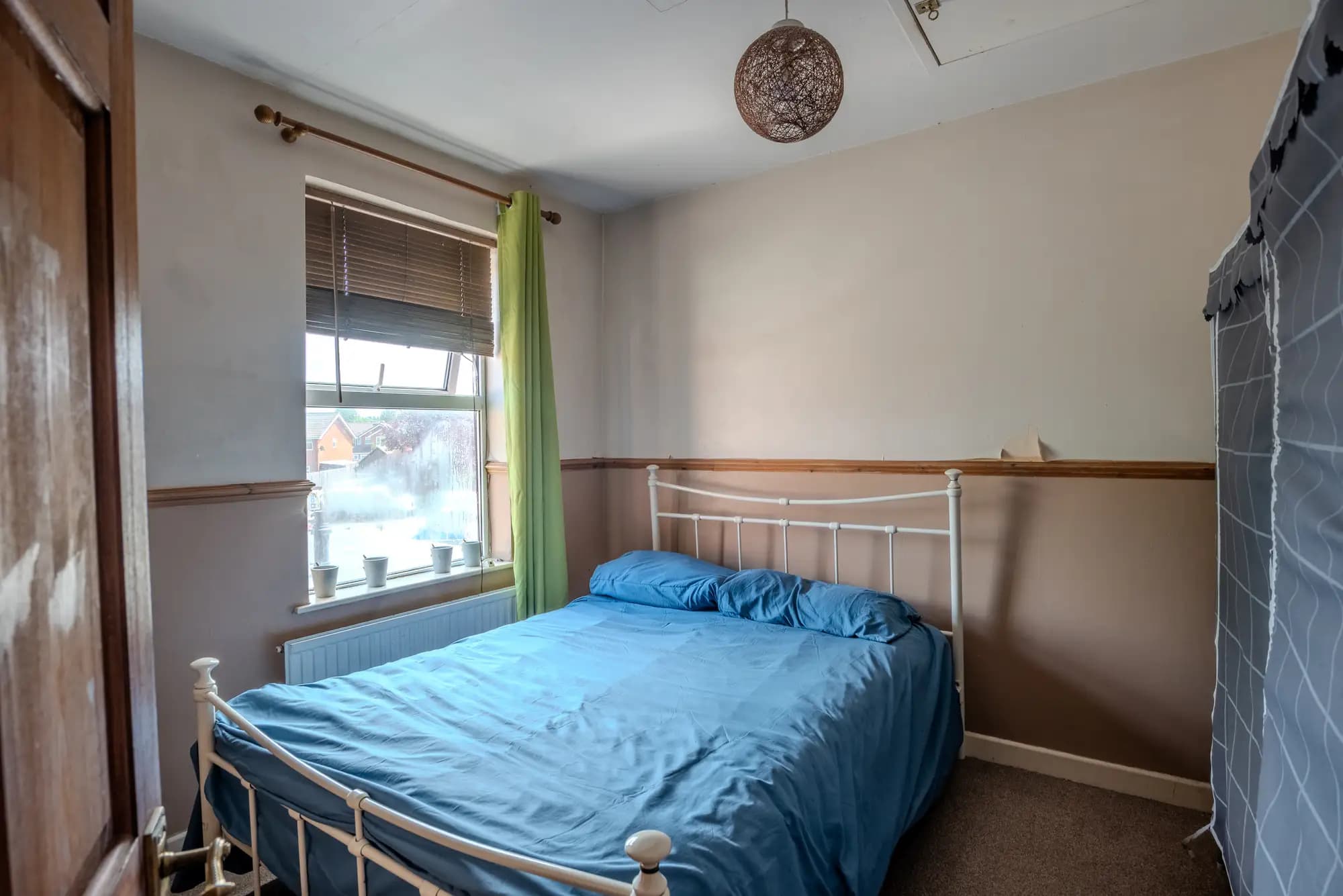 property photo 10 of 19