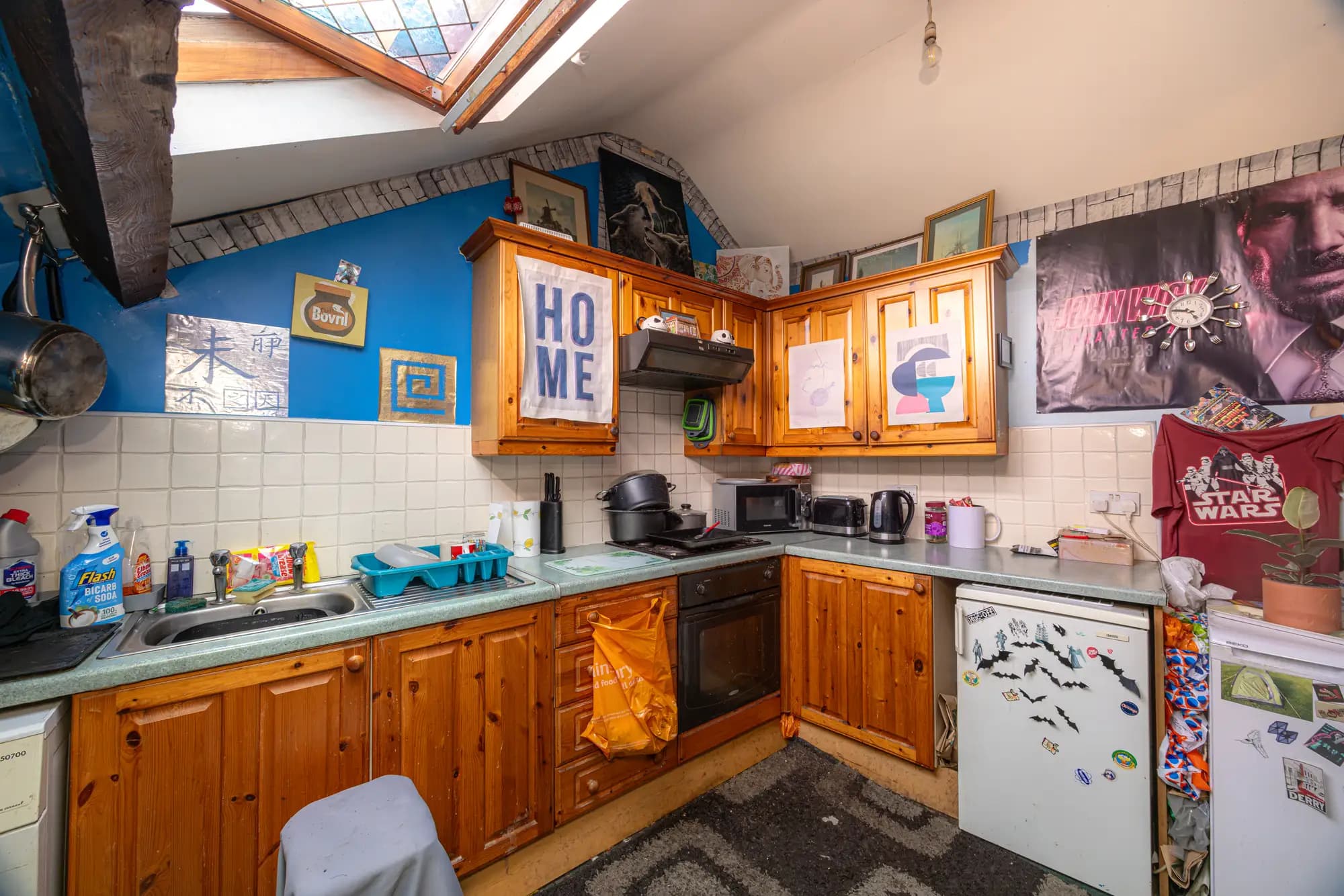 property photo 9 of 22