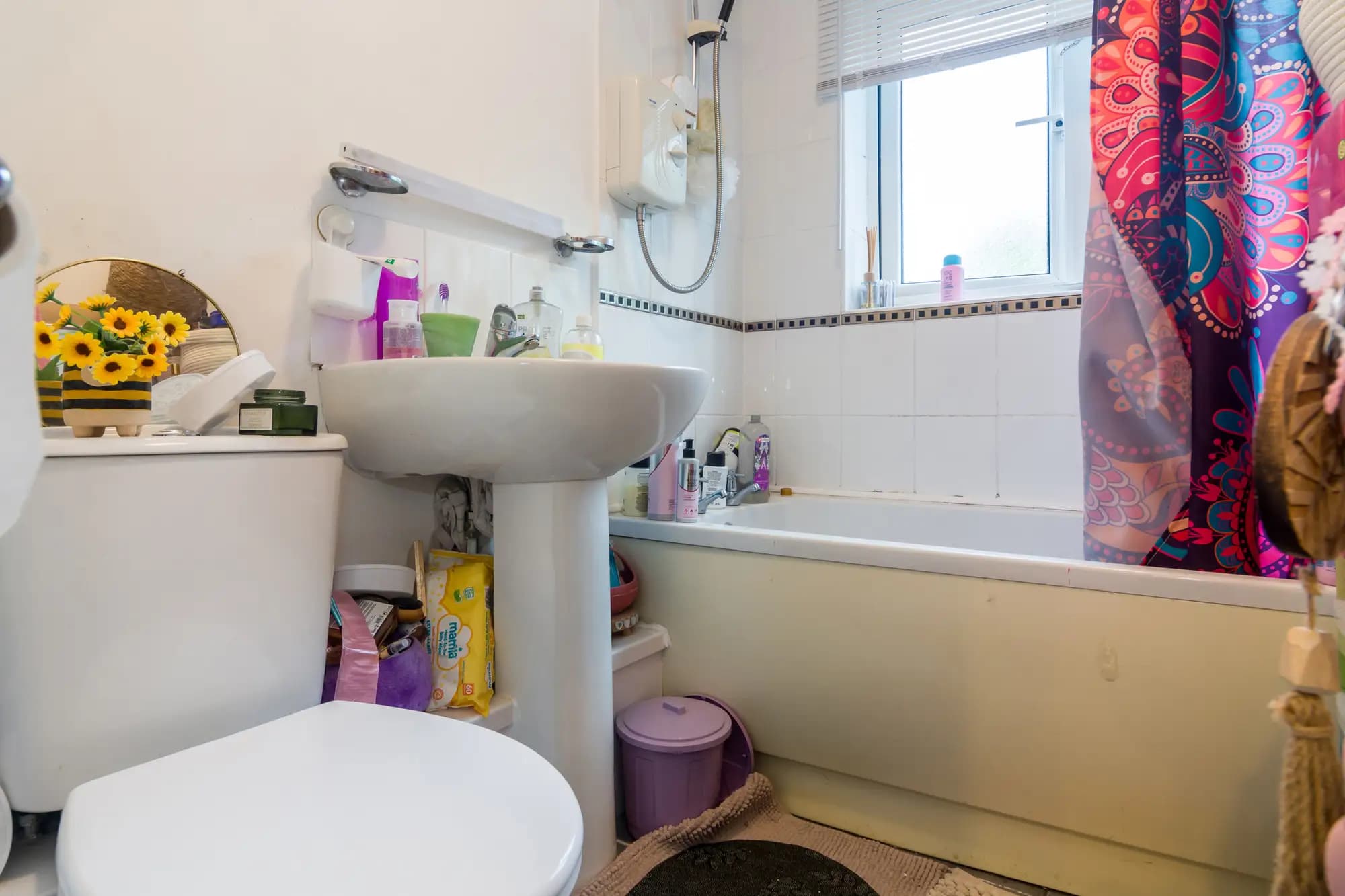 property photo 9 of 19