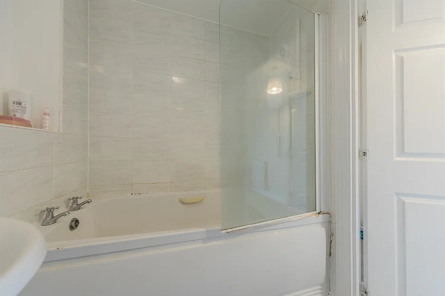 property photo 11 of 25