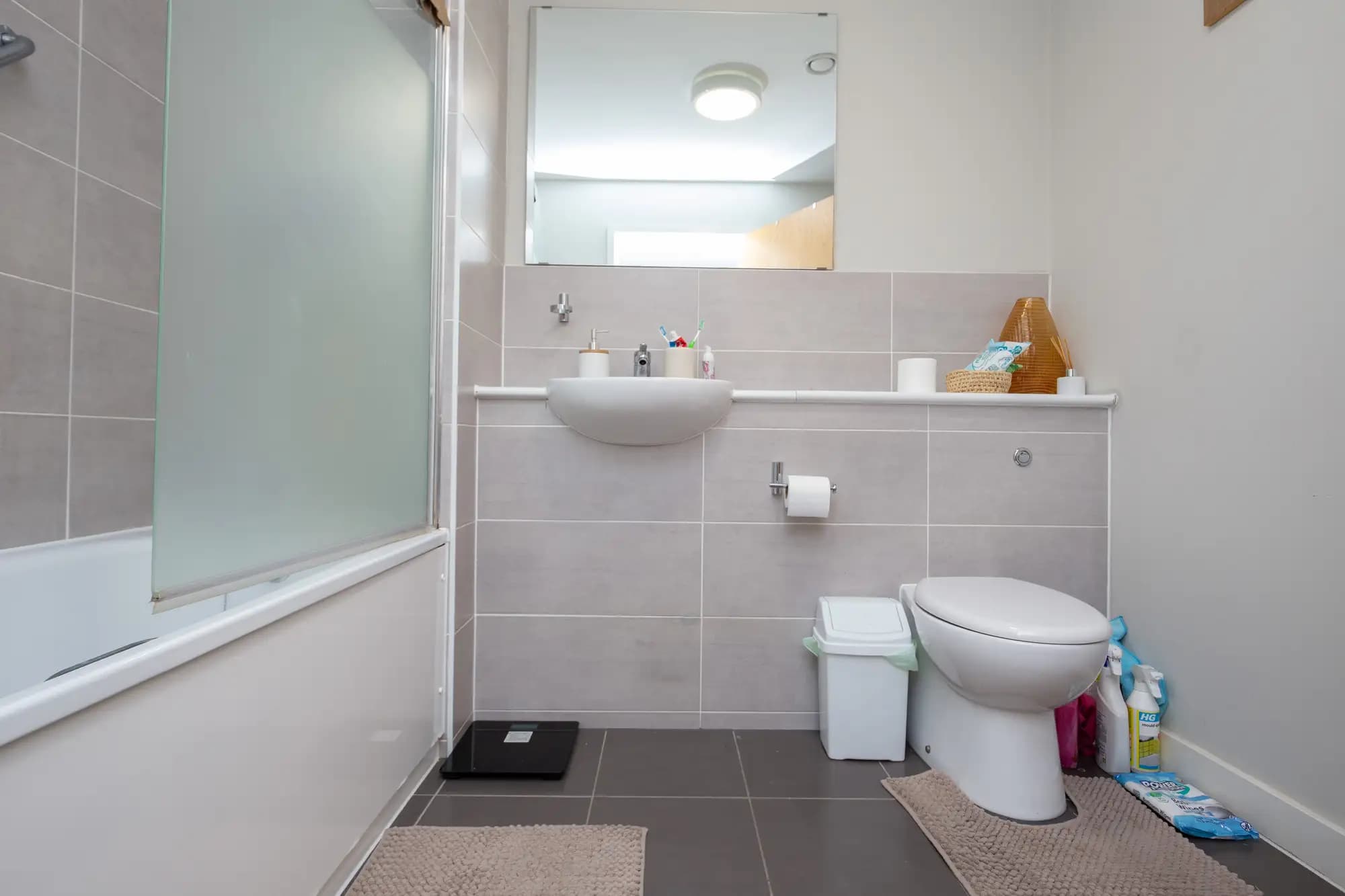 property photo 8 of 21