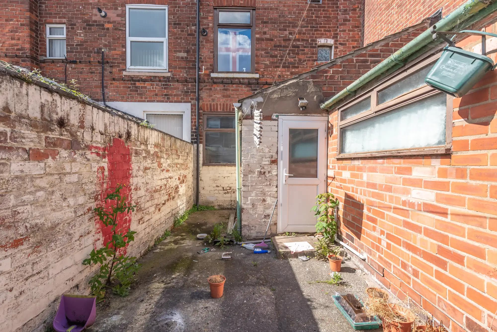 property photo 23 of 25