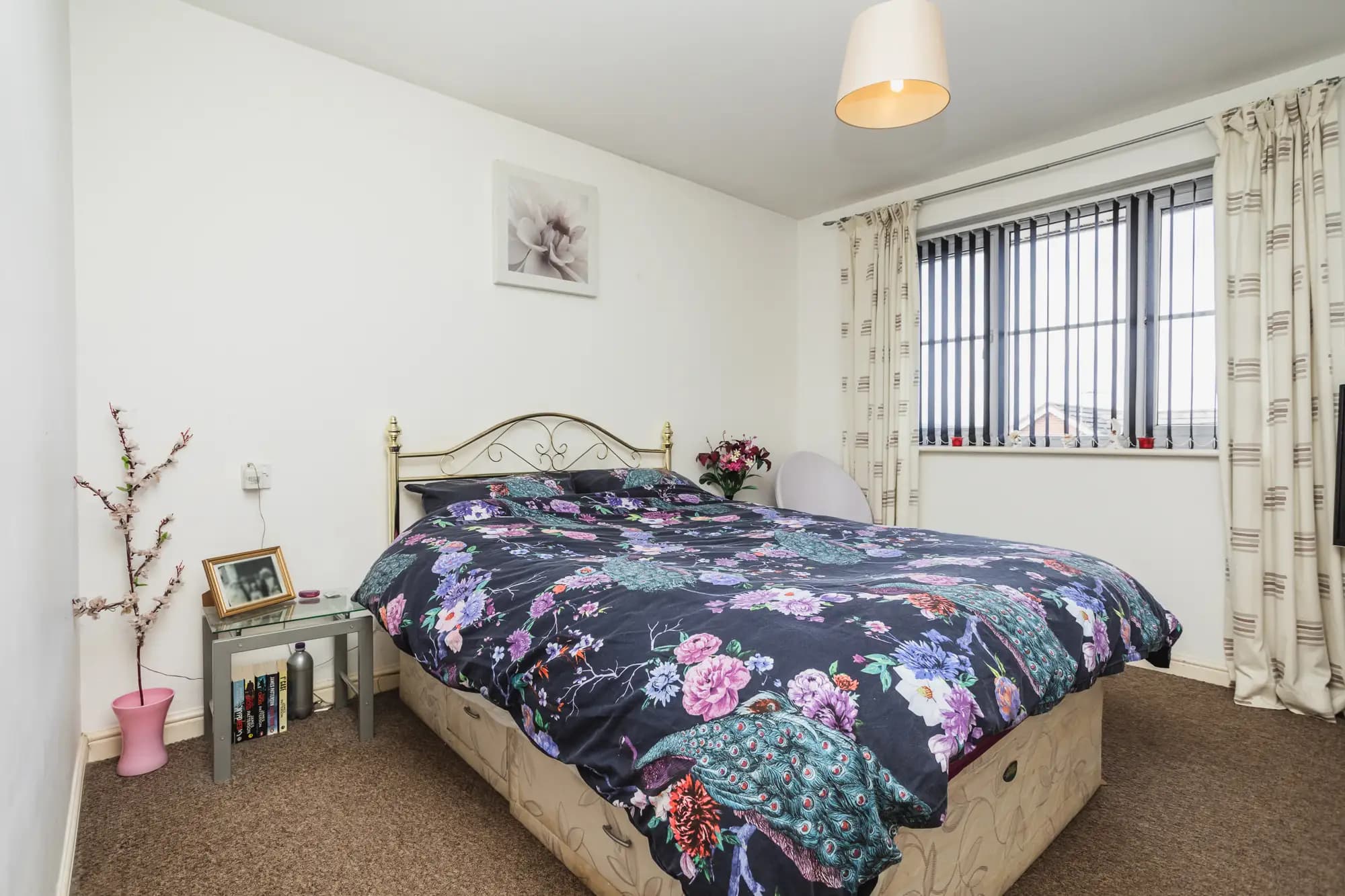 property photo 11 of 17