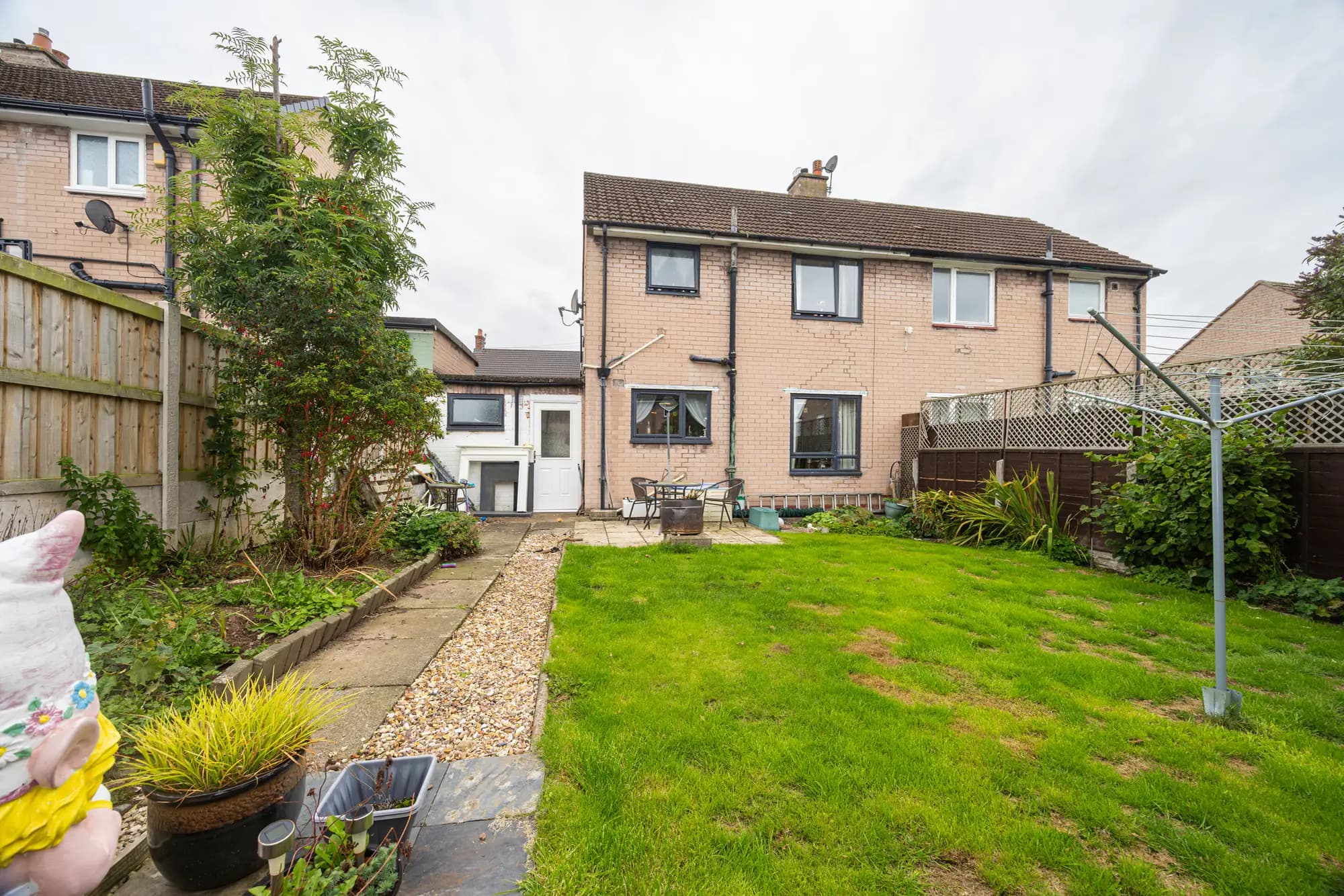 property photo 13 of 14