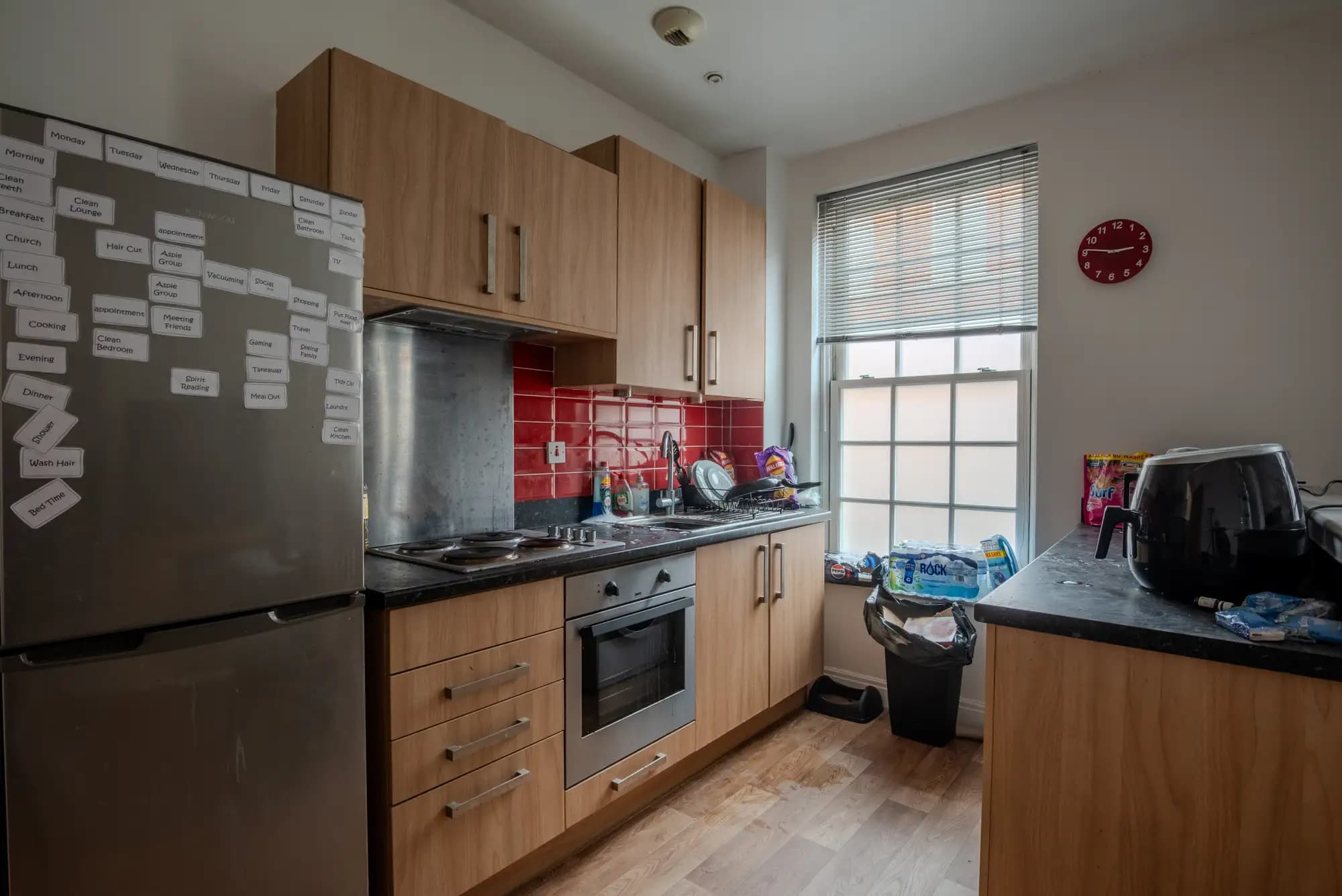 property photo 6 of 14