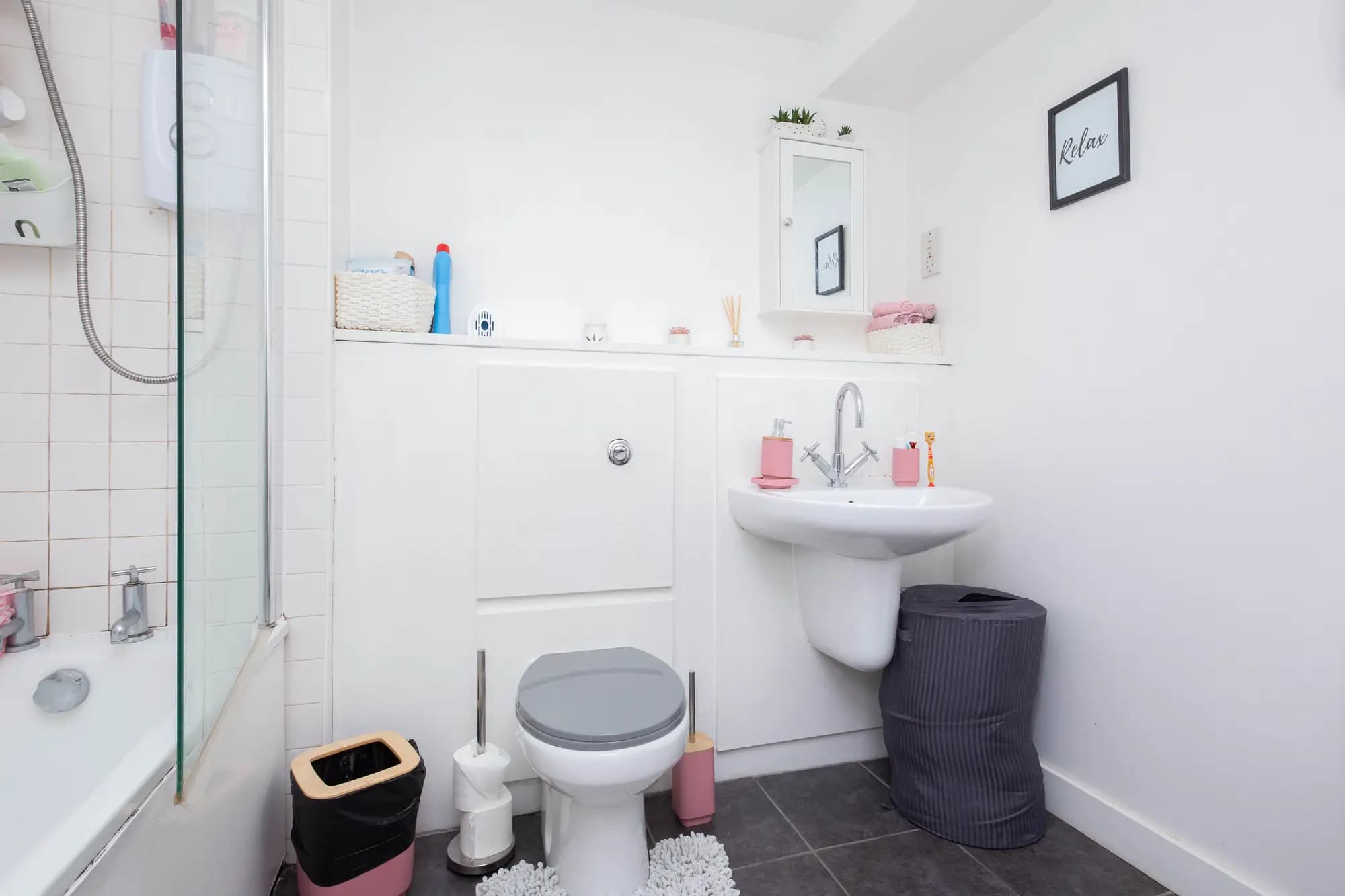 property photo 9 of 14