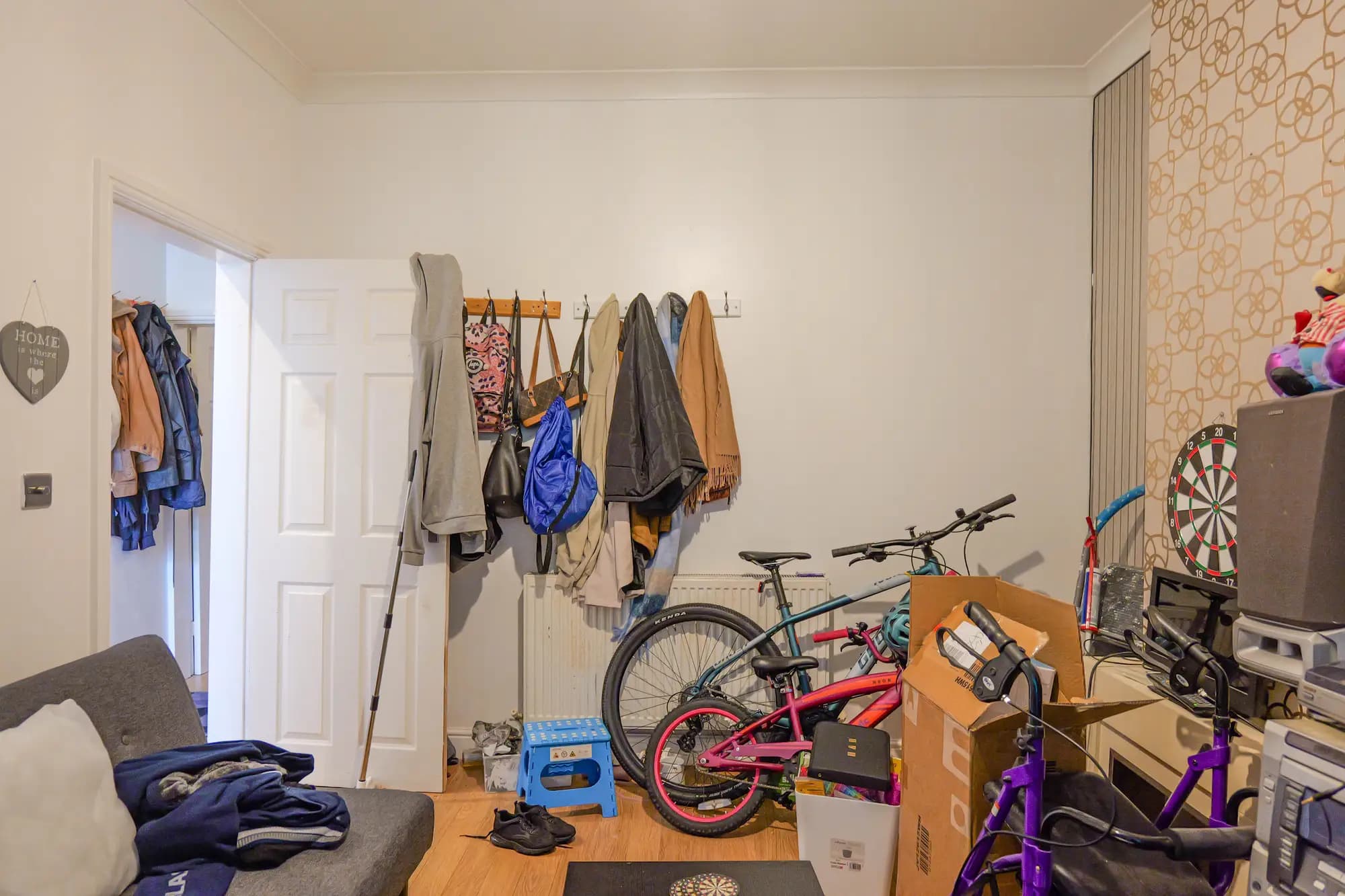 property photo 14 of 27