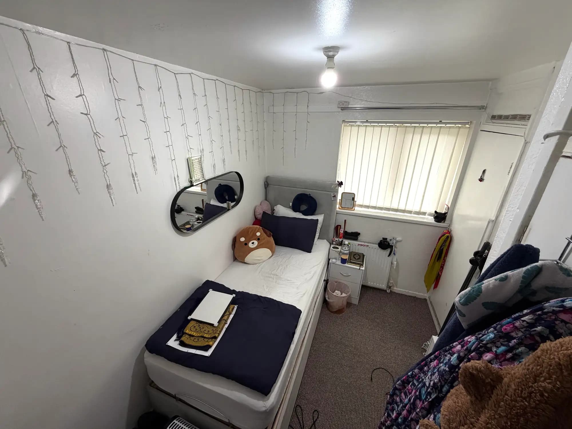 property photo 21 of 35