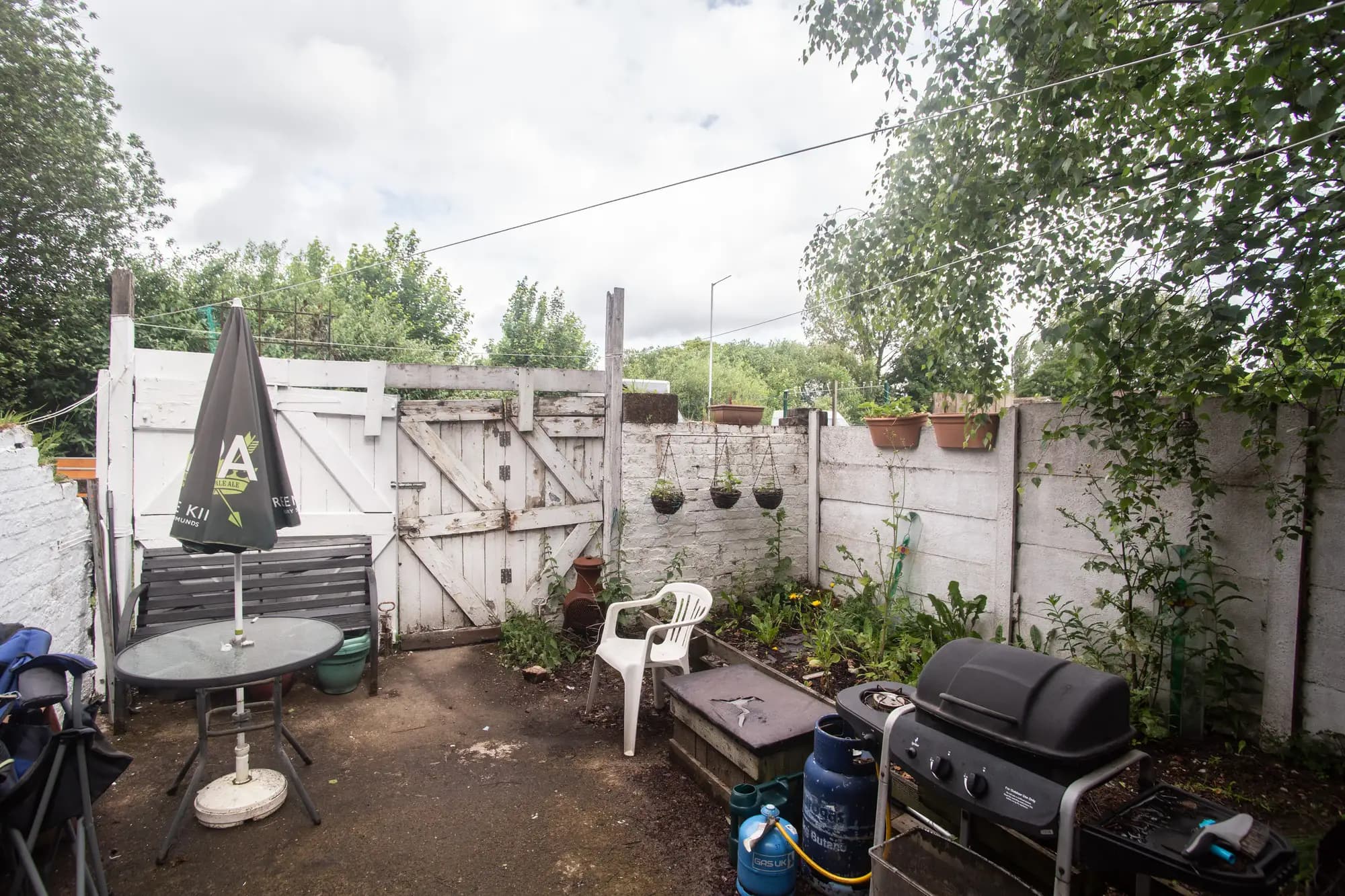 property photo 11 of 12