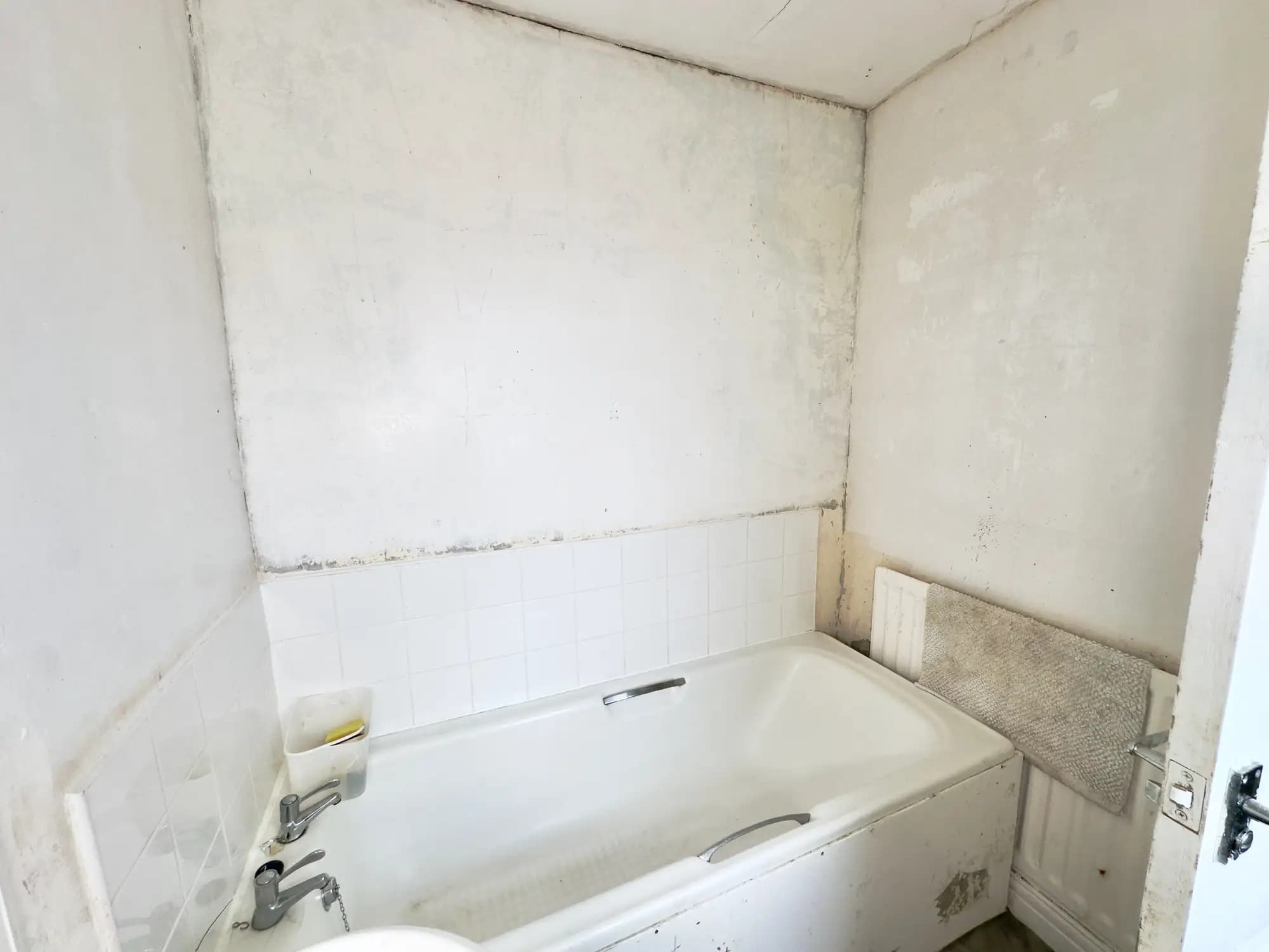 property photo 14 of 25