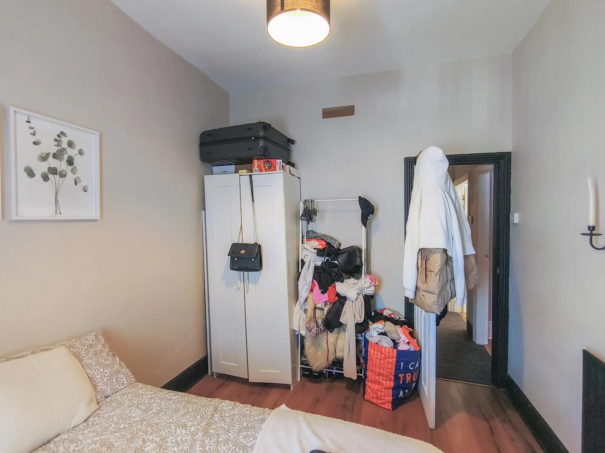 property photo 20 of 31