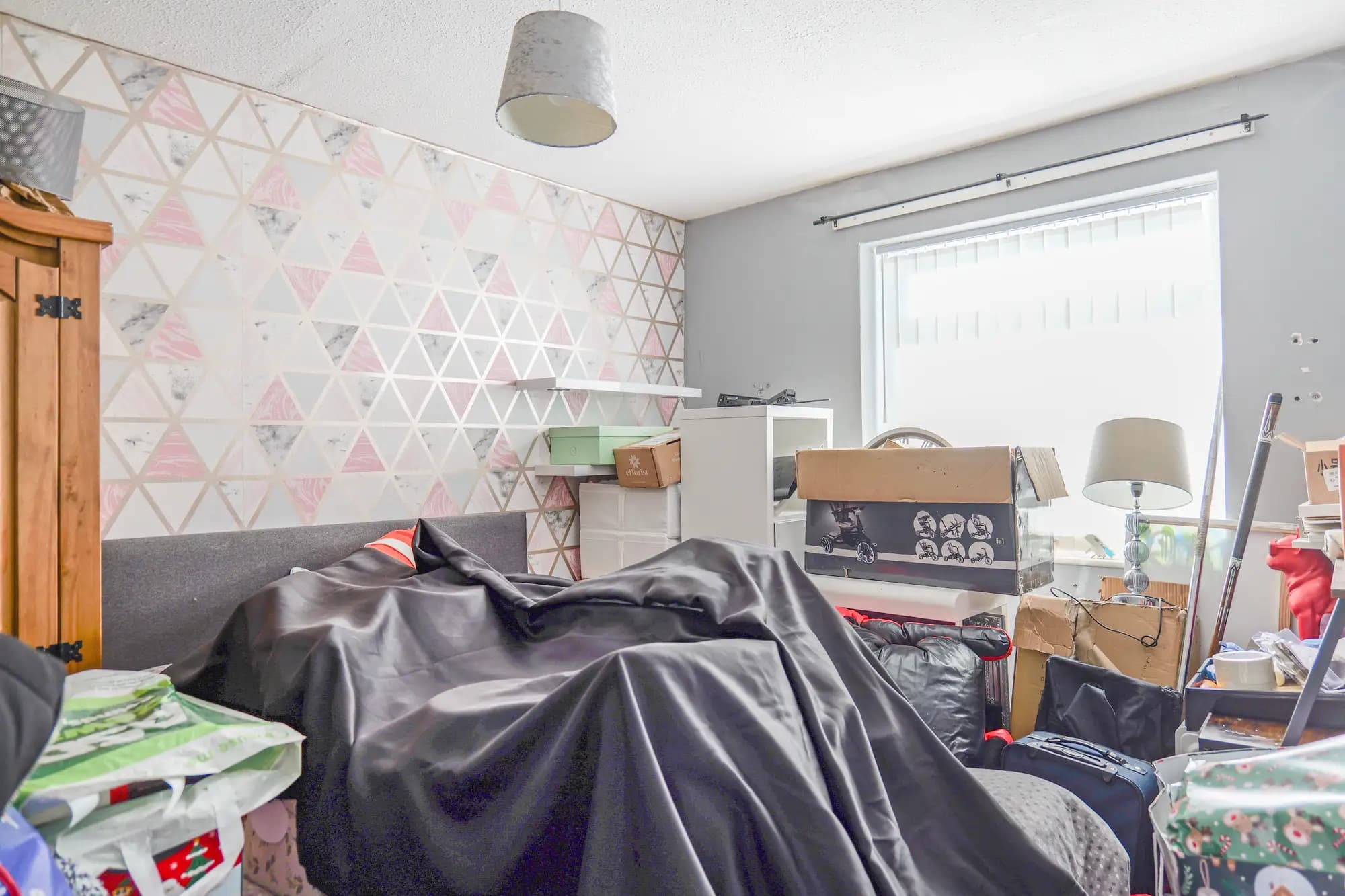 property photo 18 of 30