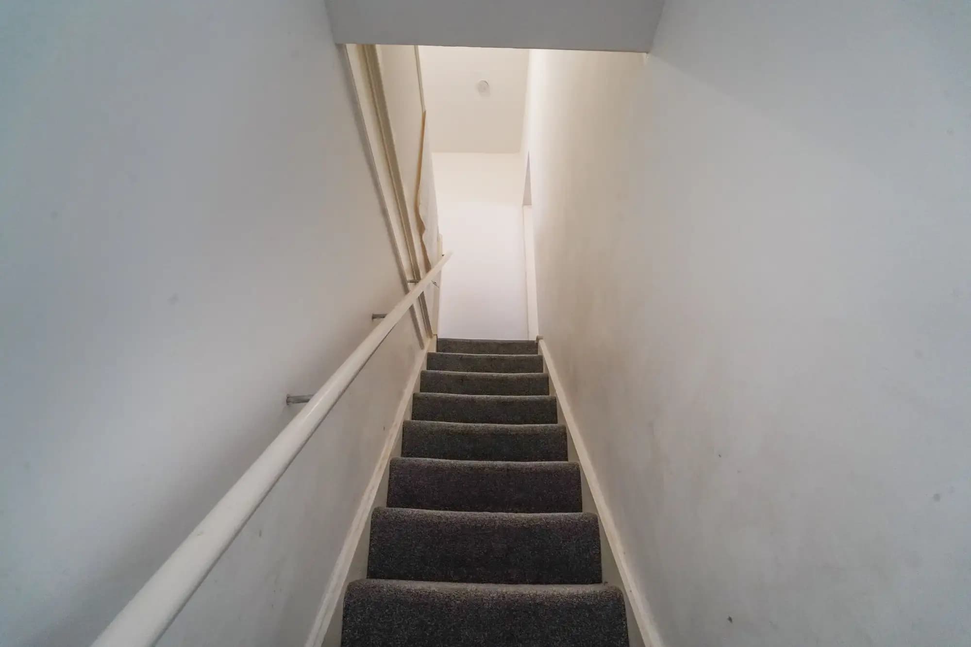property photo 13 of 19