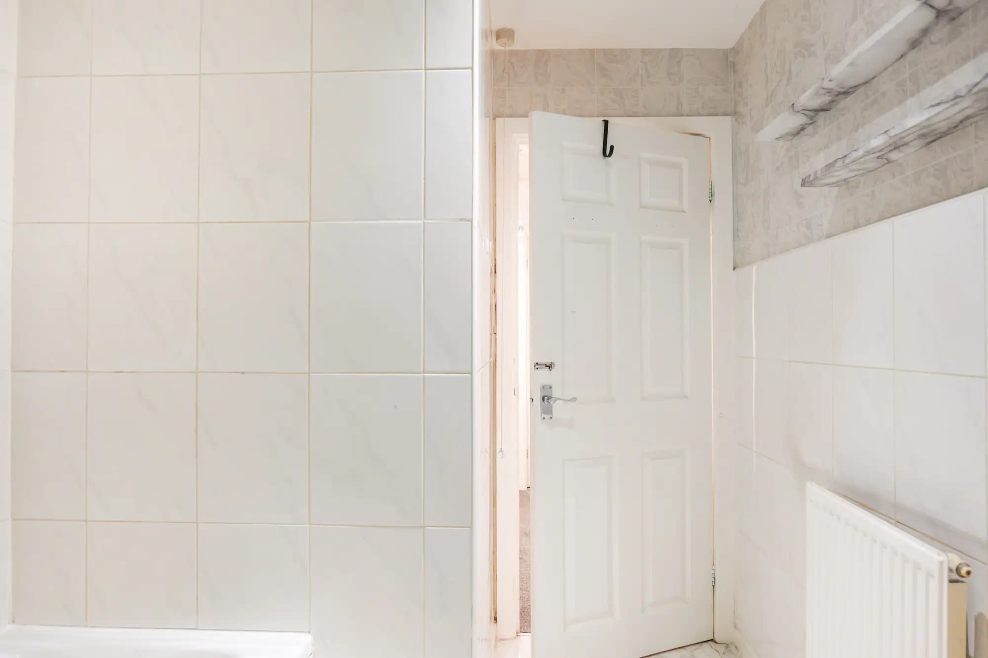 property photo 10 of 23