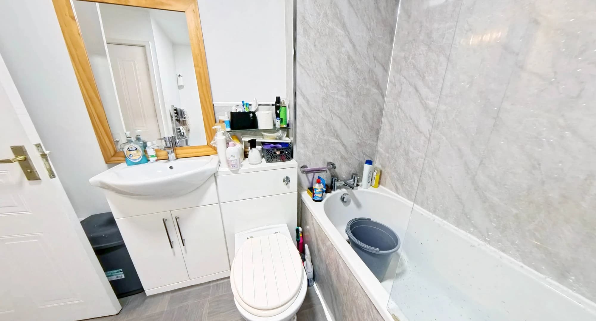 property photo 8 of 14