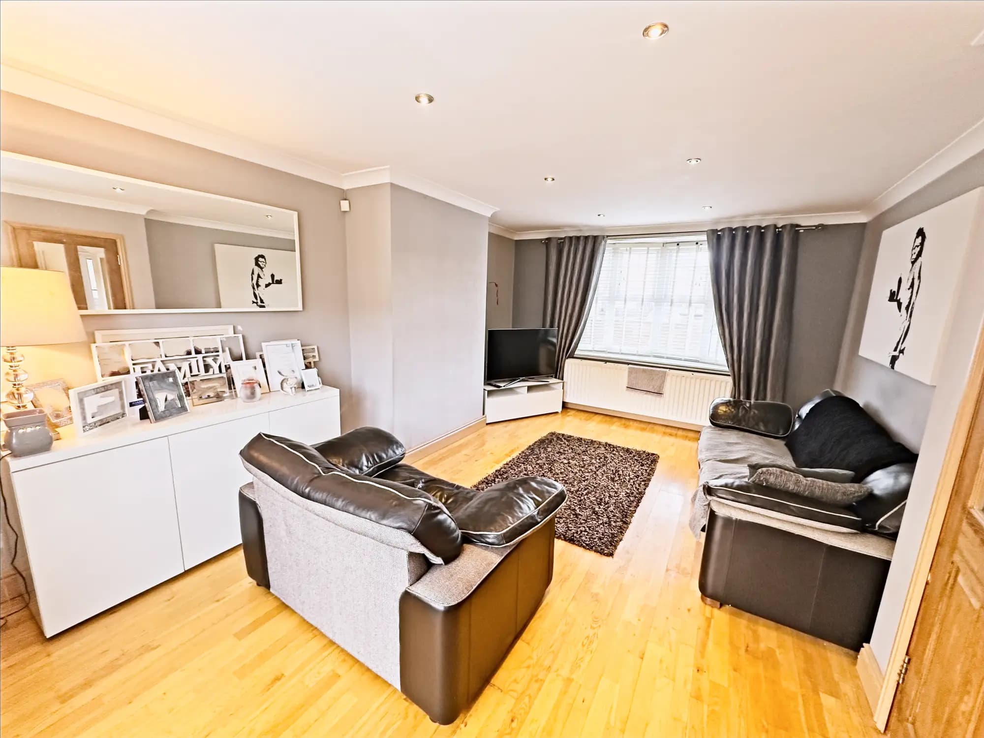 property photo 6 of 37