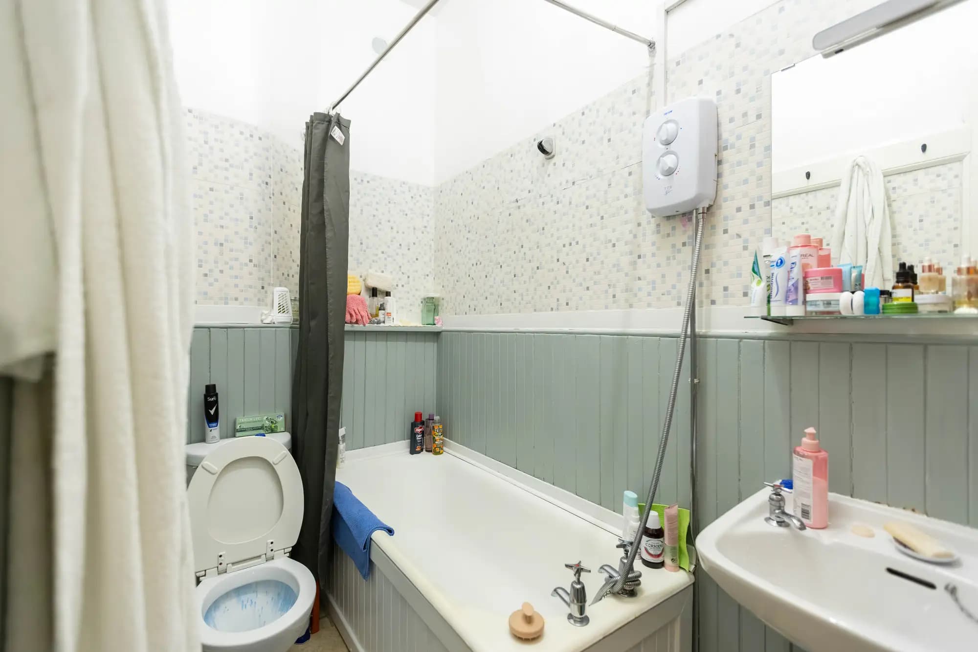 property photo 9 of 20