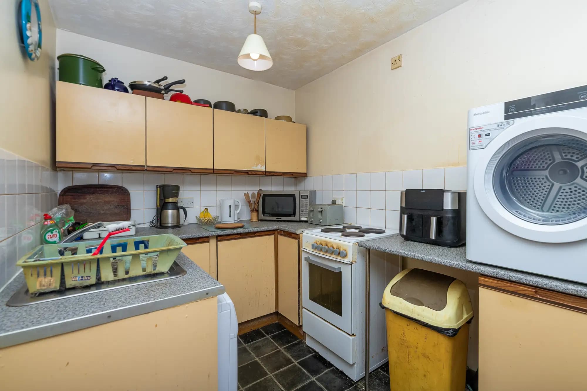 property photo 10 of 29