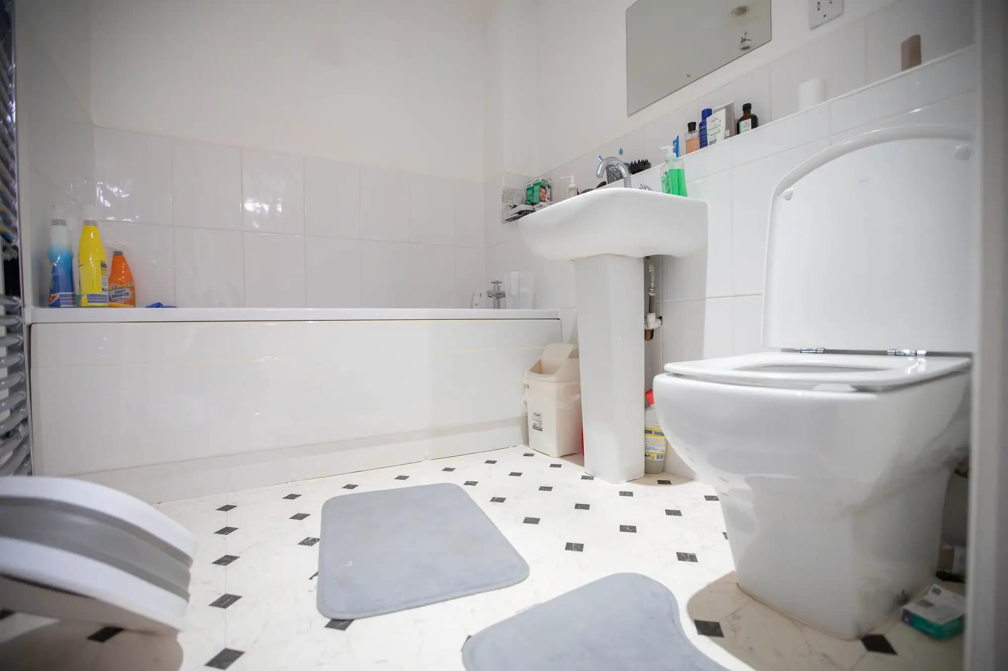 property photo 8 of 20