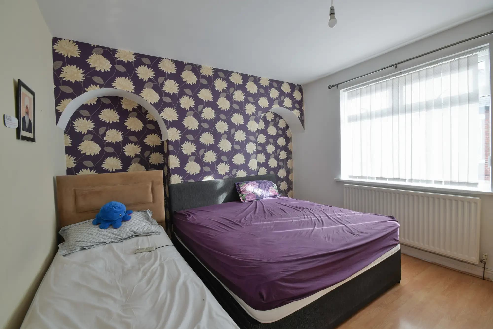 property photo 9 of 27