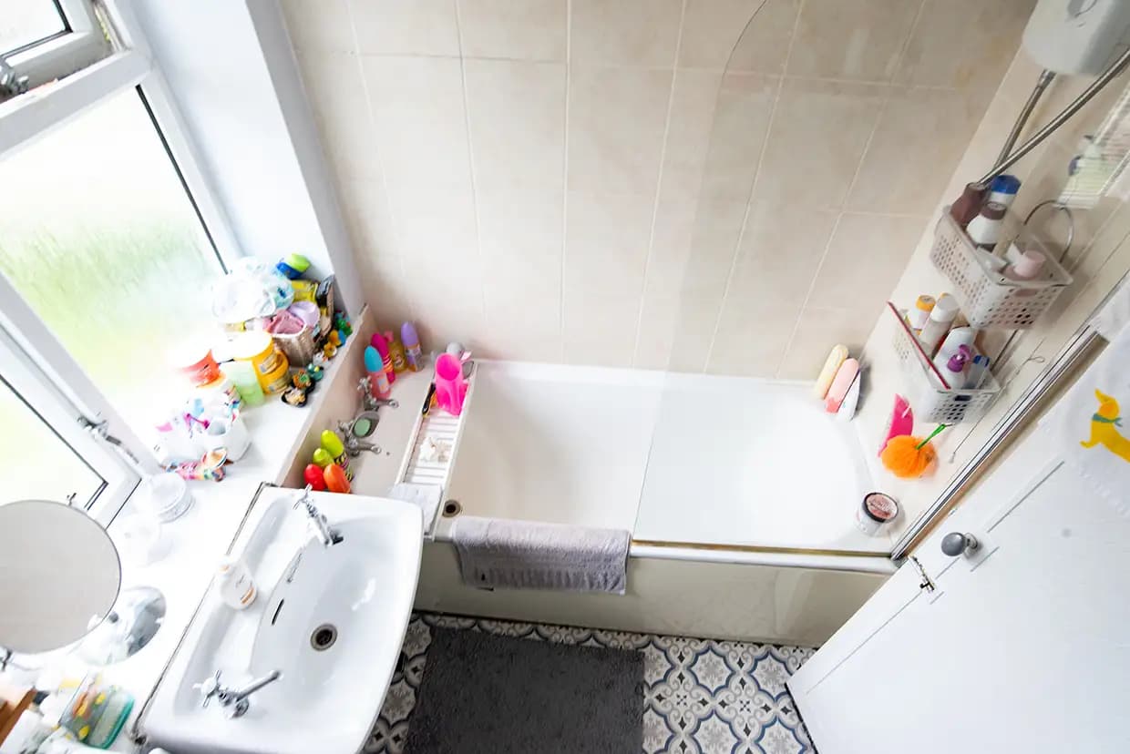 property photo 11 of 25