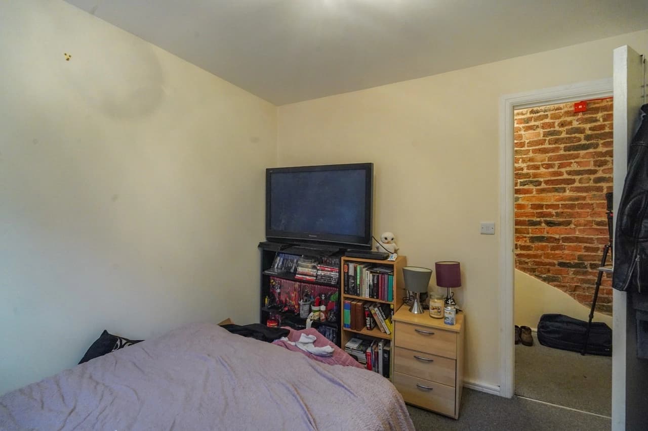 property photo 43 of 56