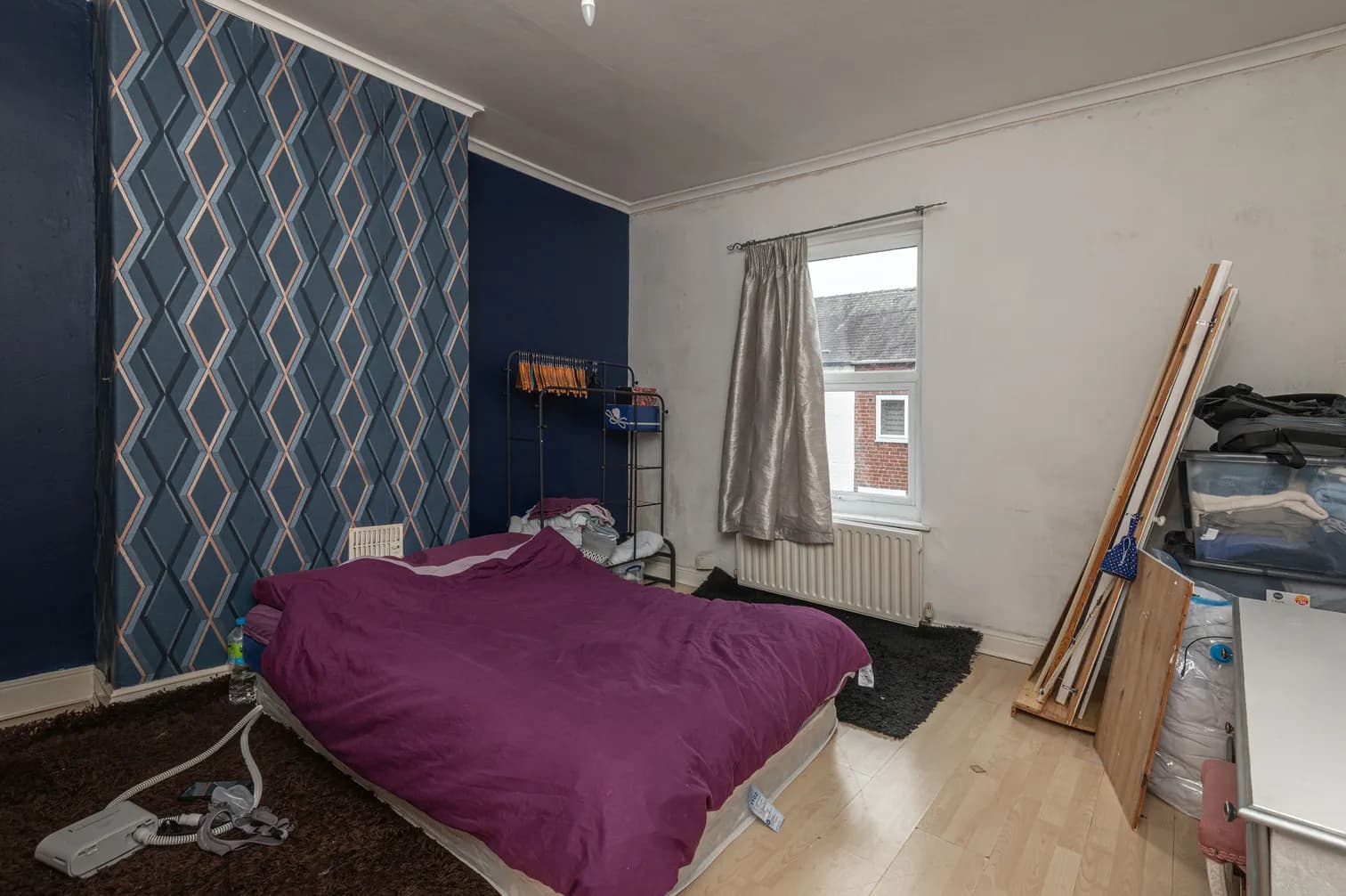 property photo 8 of 17