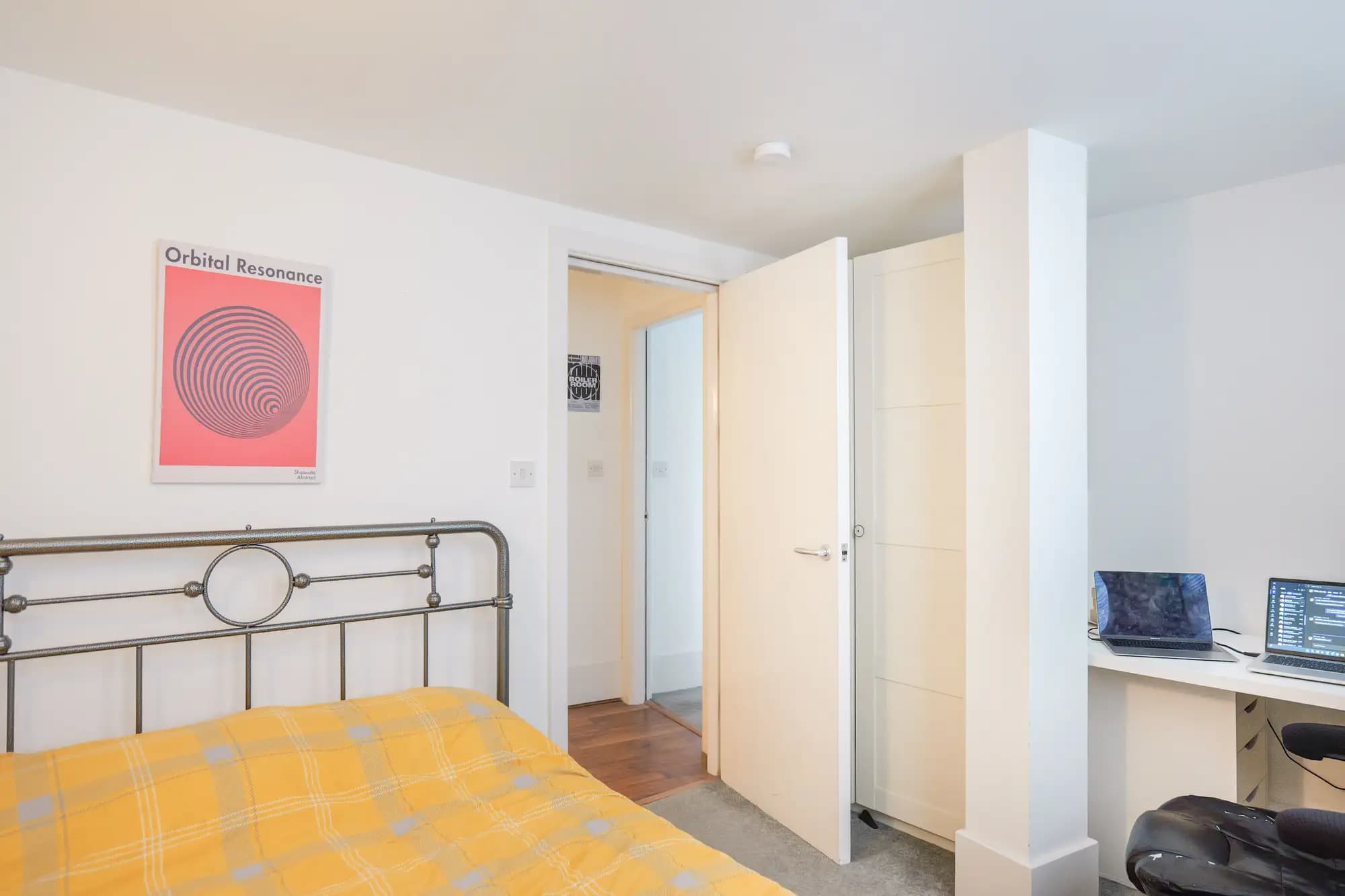 property photo 10 of 20