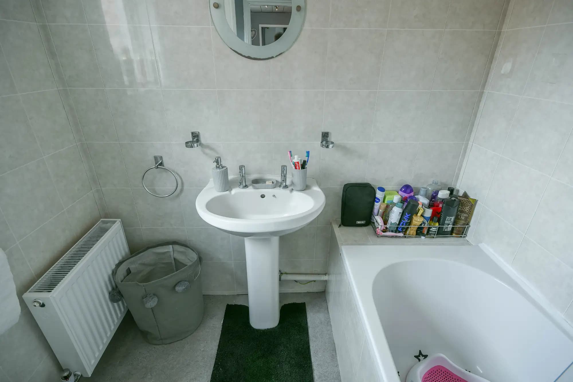 property photo 7 of 16