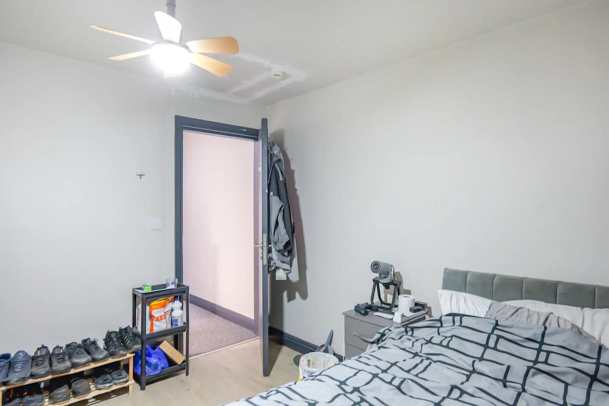 property photo 13 of 29