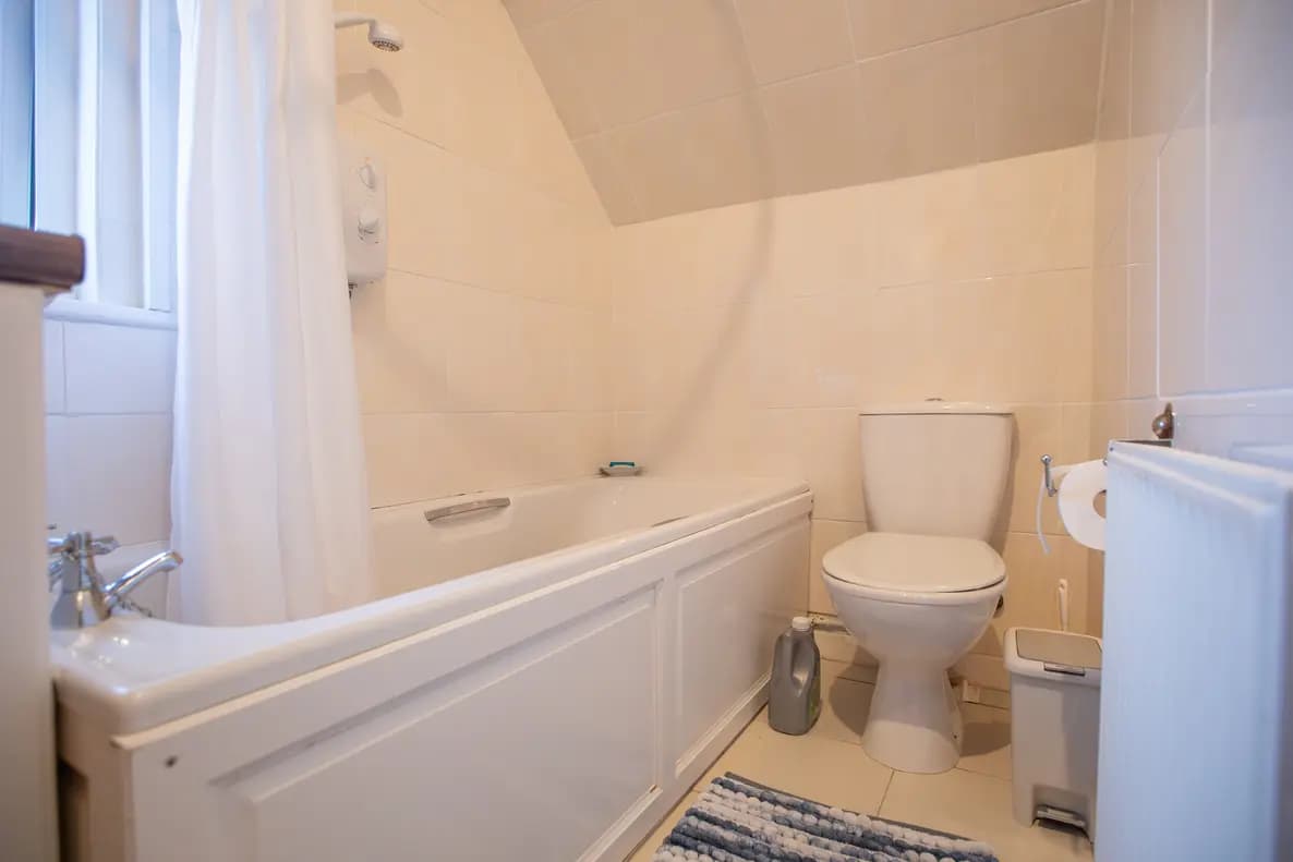 property photo 14 of 26