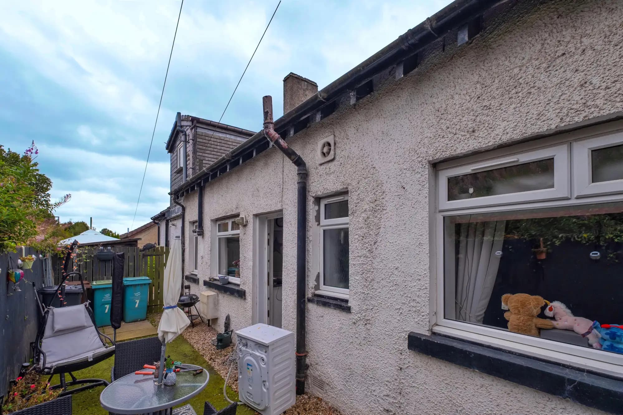 property photo 25 of 27