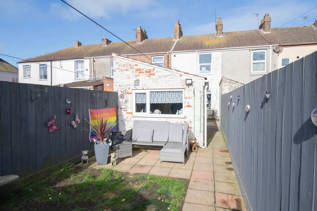 property photo 12 of 16