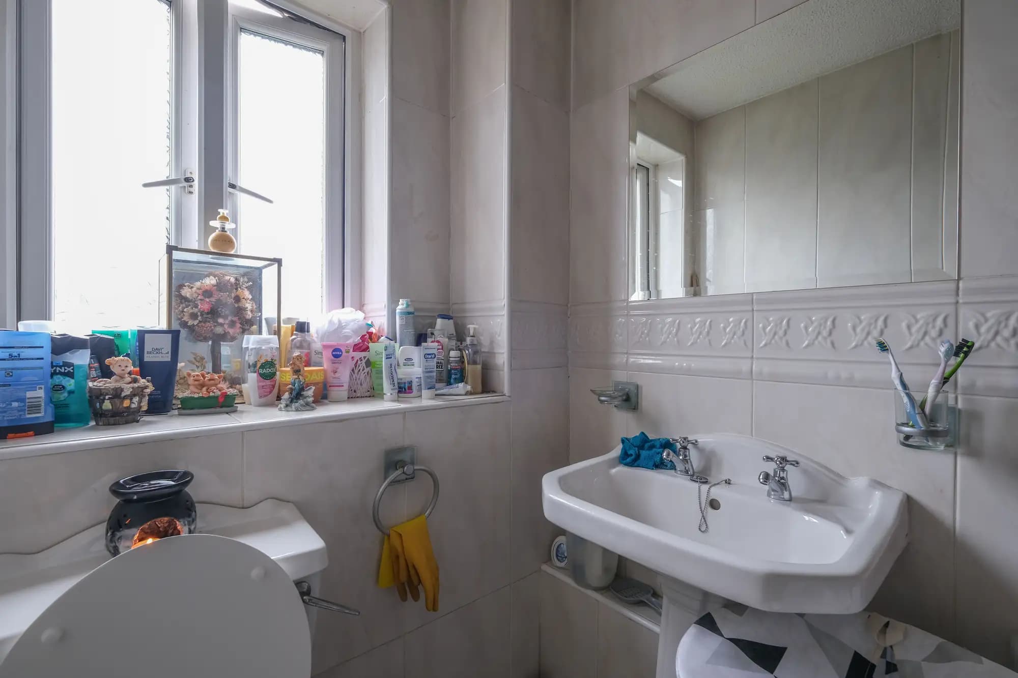 property photo 7 of 19