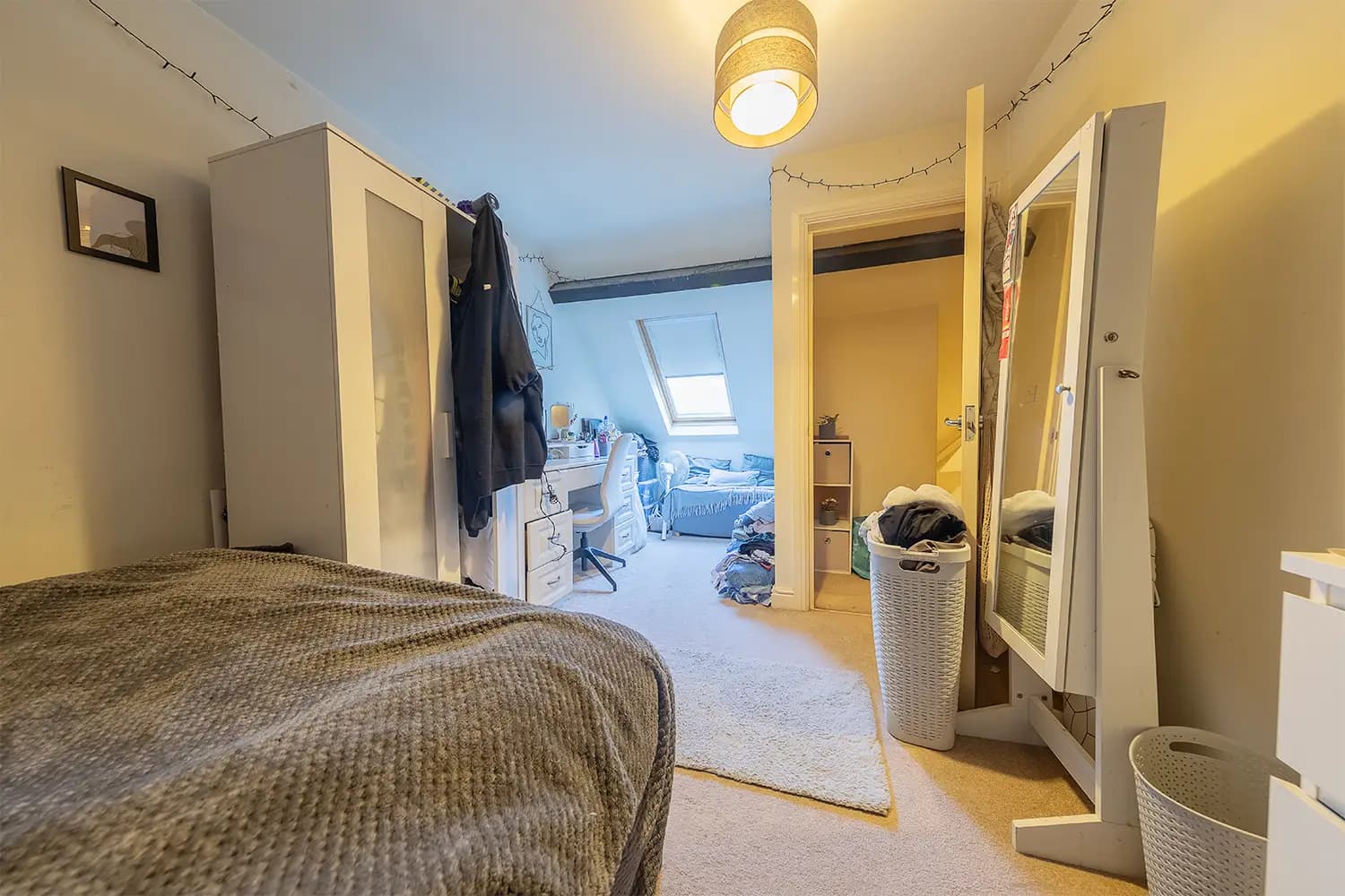 property photo 12 of 25