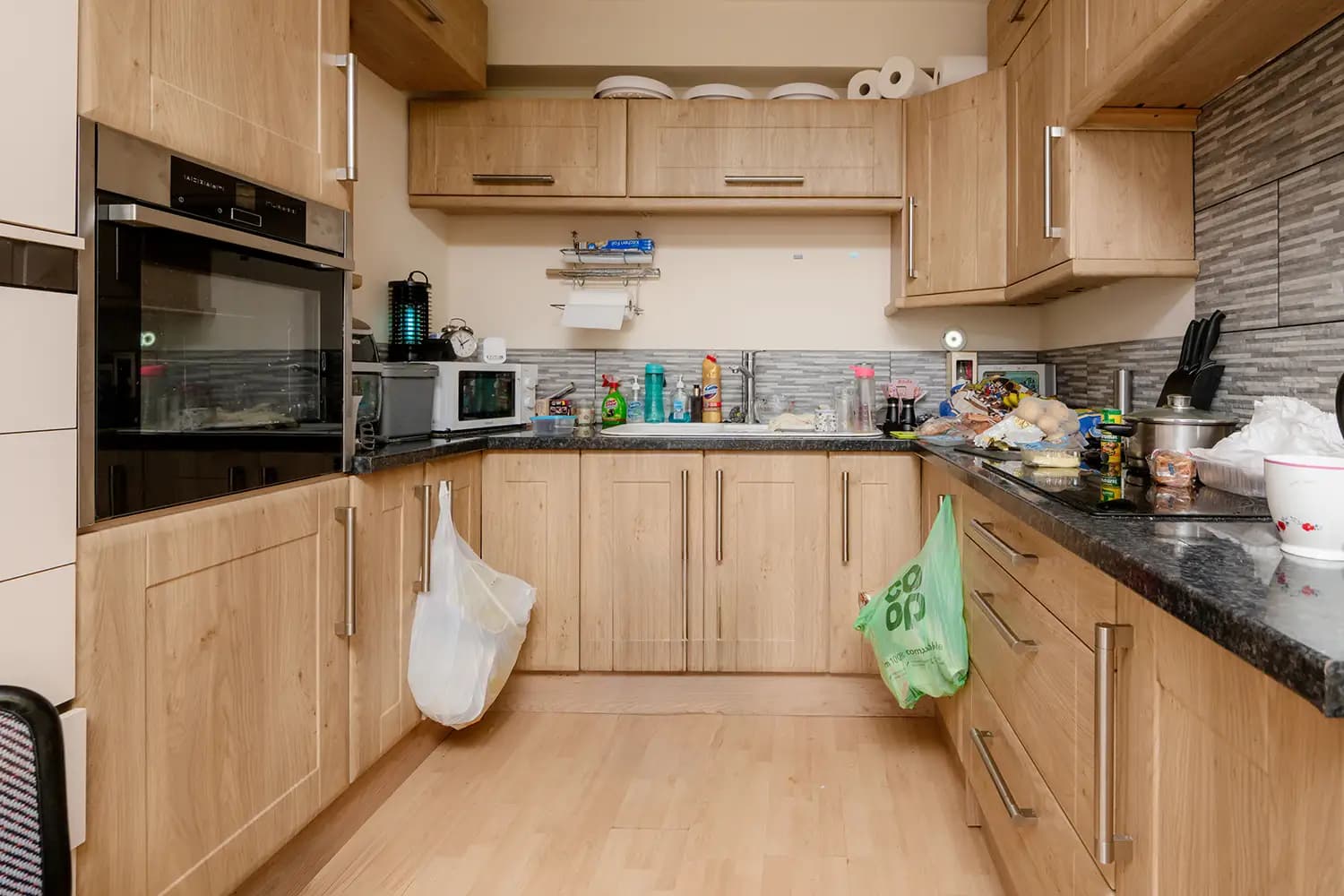 property photo 9 of 30