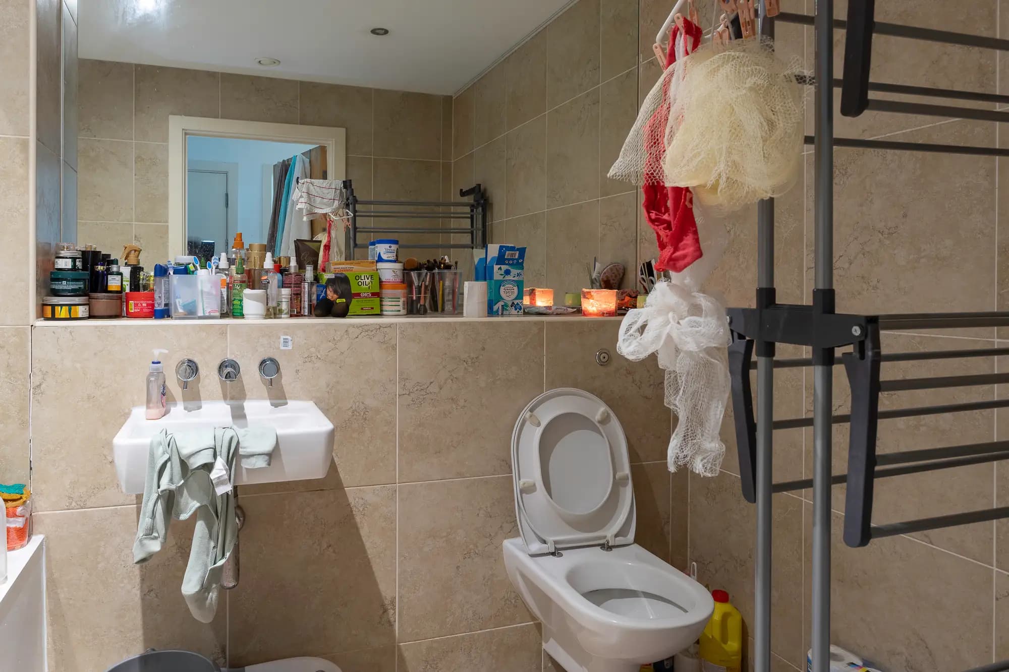 property photo 6 of 21