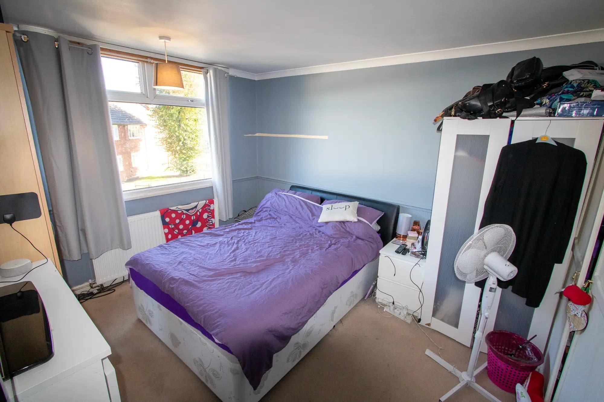 property photo 9 of 19