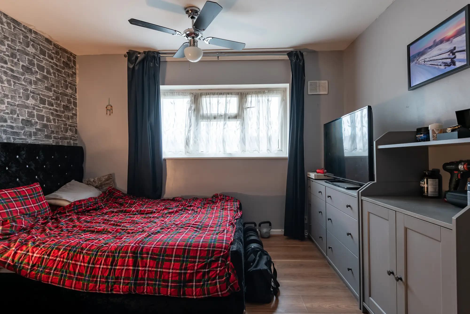 property photo 17 of 26