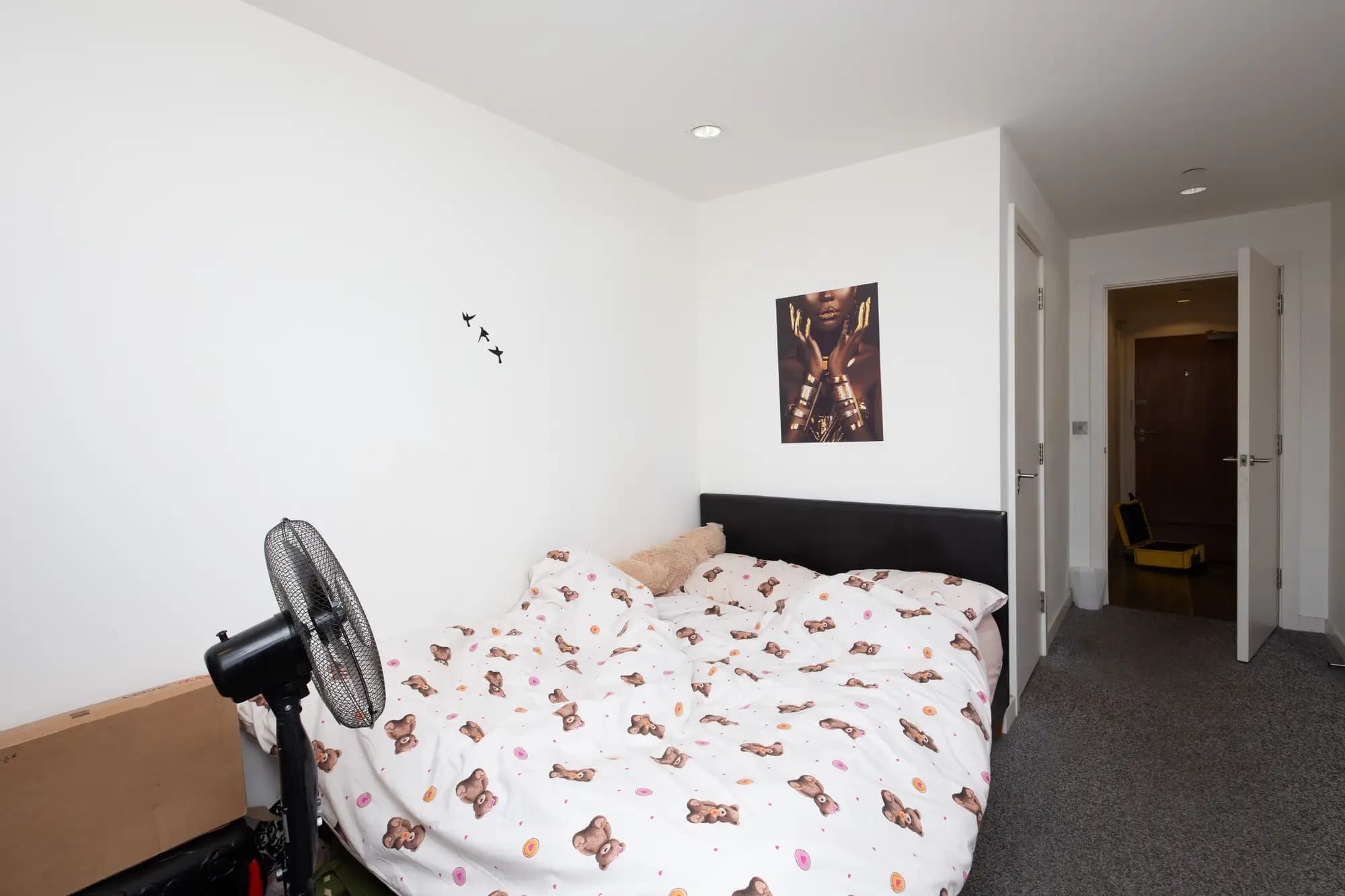 property photo 10 of 19
