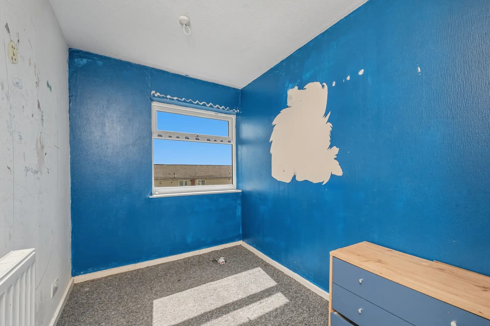 property photo 12 of 16