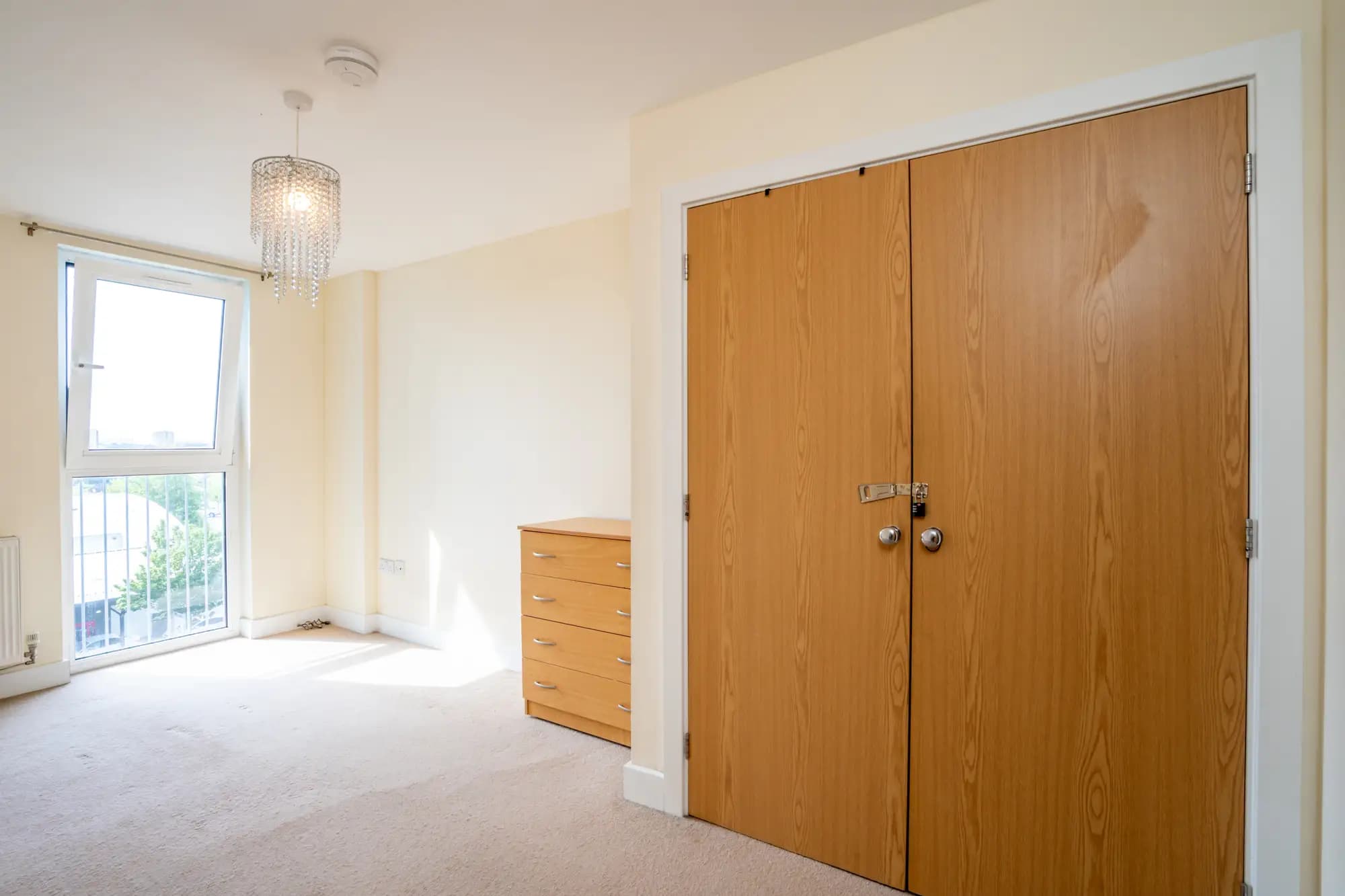 property photo 15 of 22
