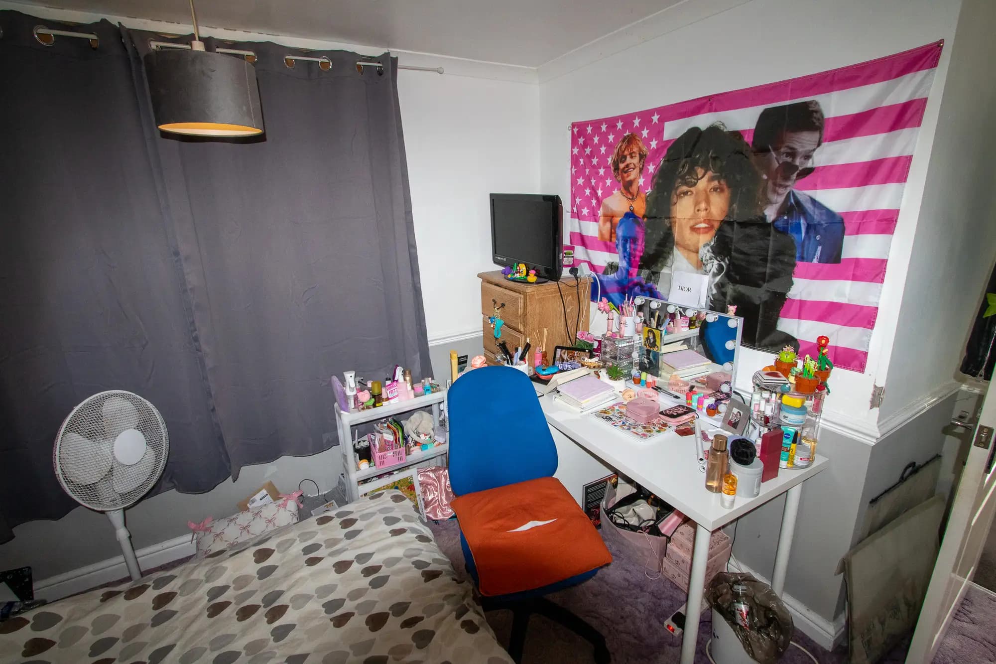 property photo 8 of 19