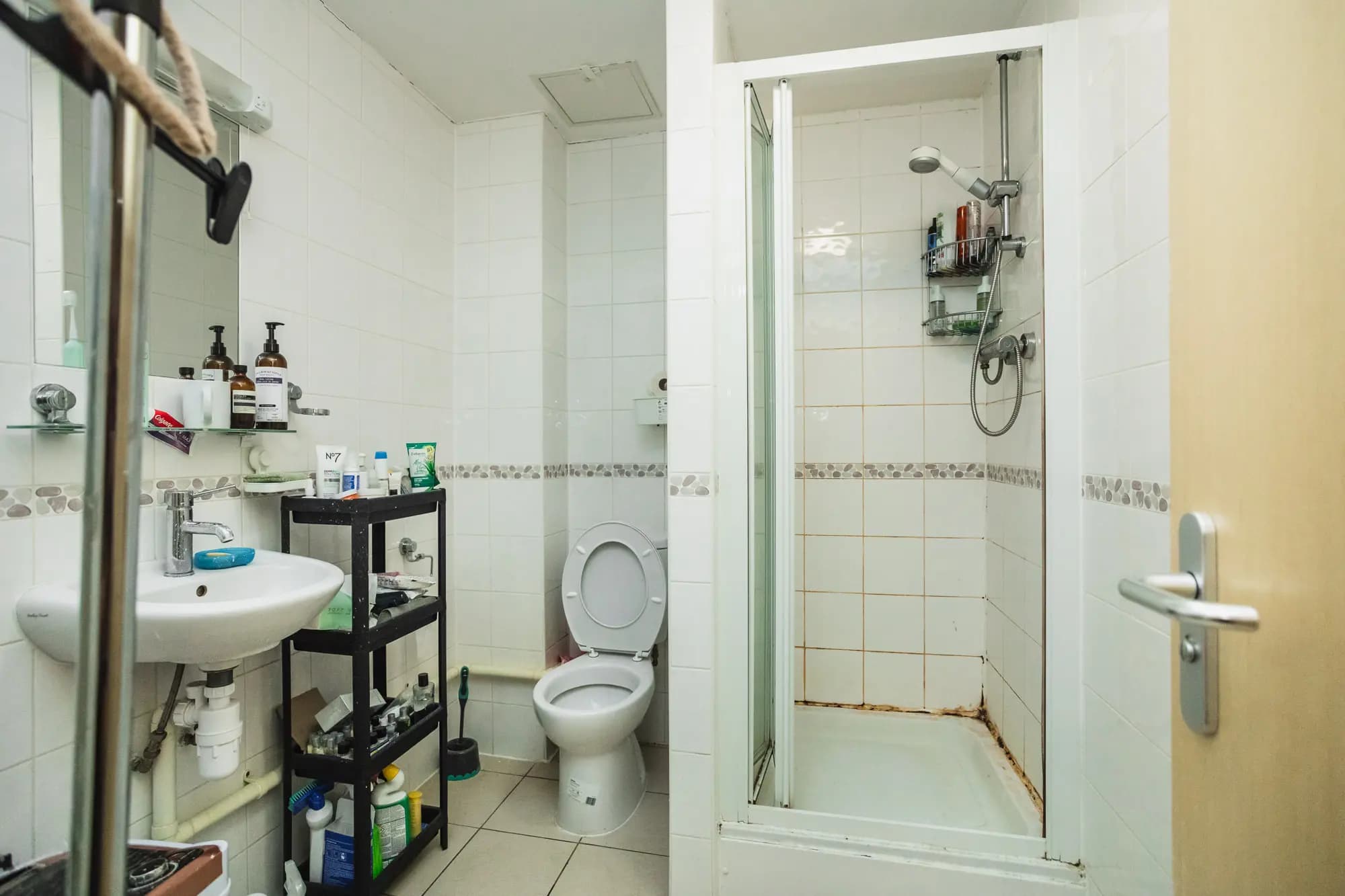 property photo 6 of 14