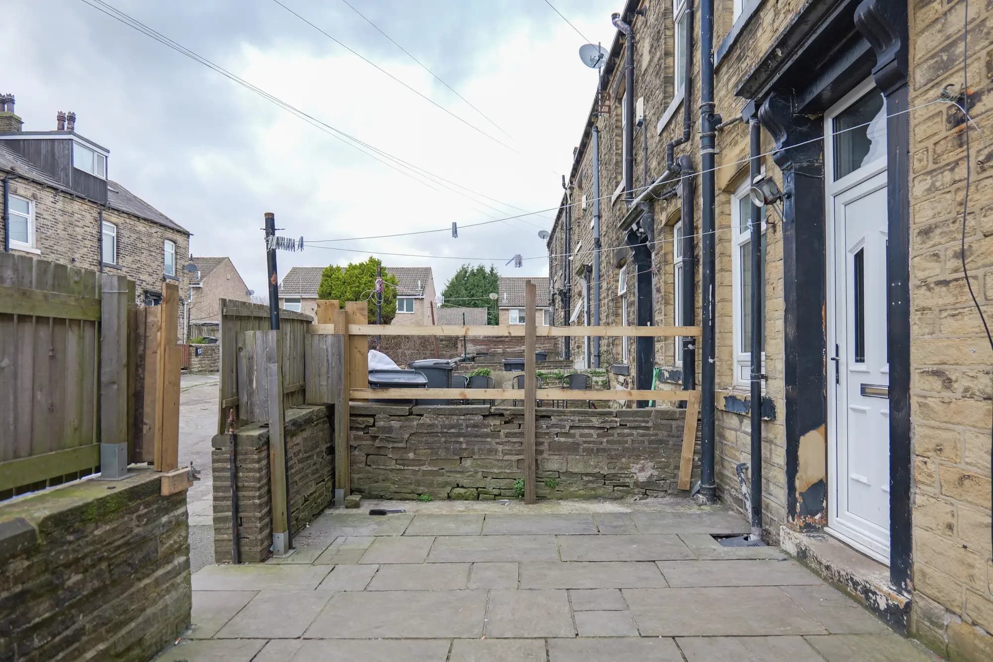 property photo 15 of 19