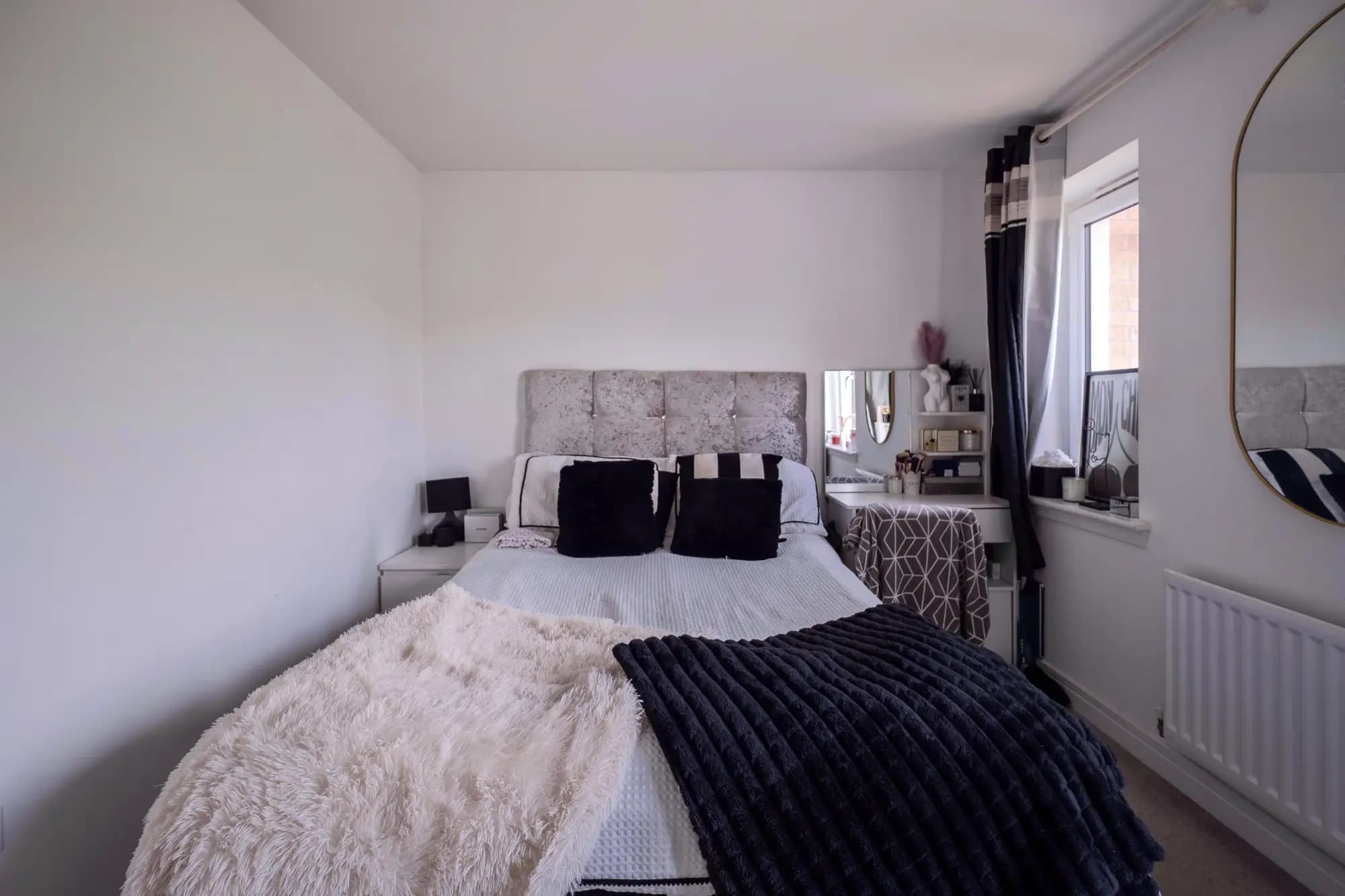 property photo 12 of 25