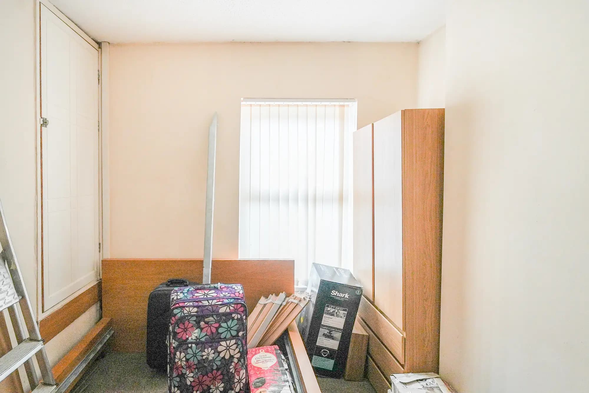 property photo 19 of 28