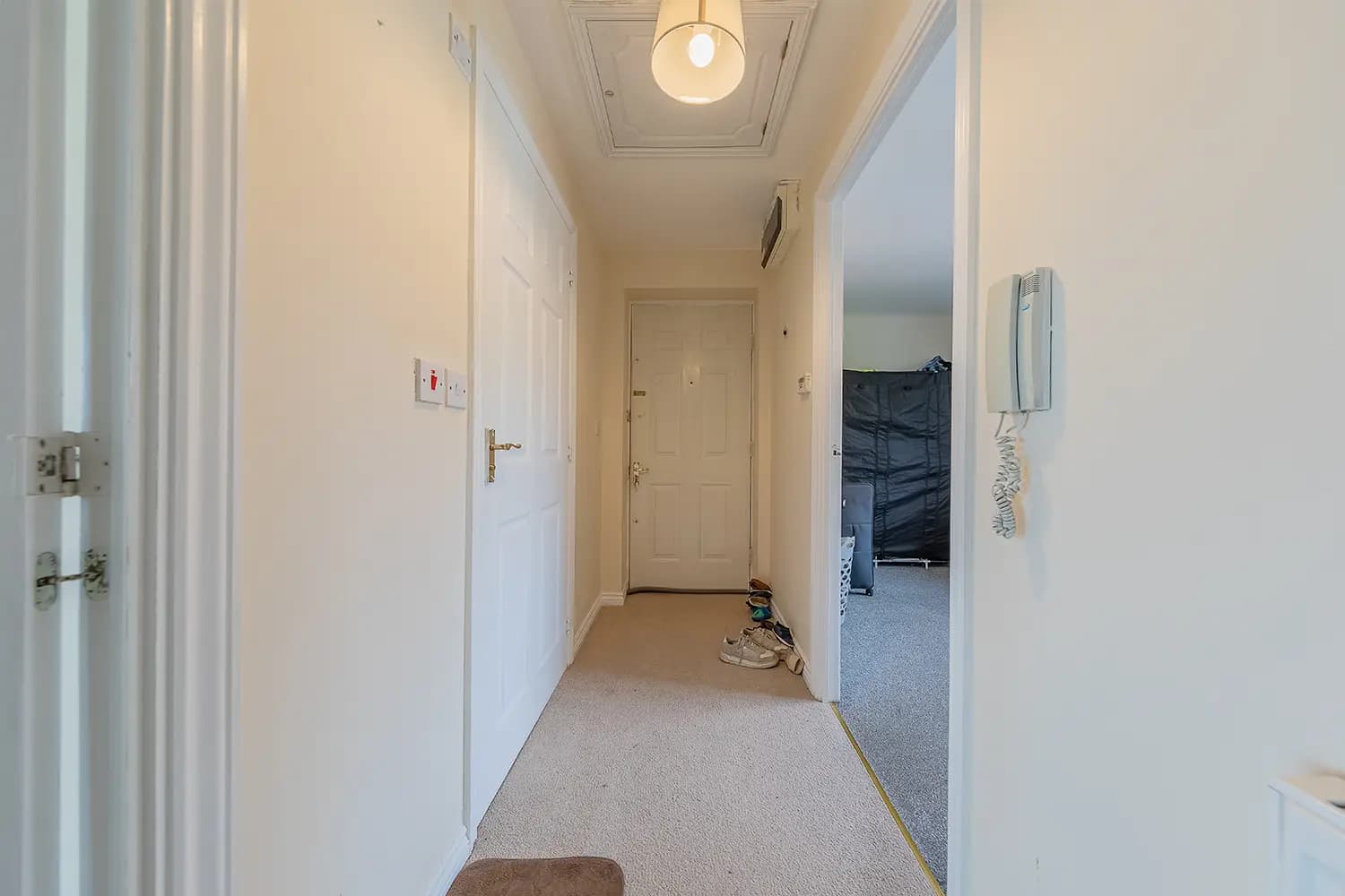 property photo 18 of 25