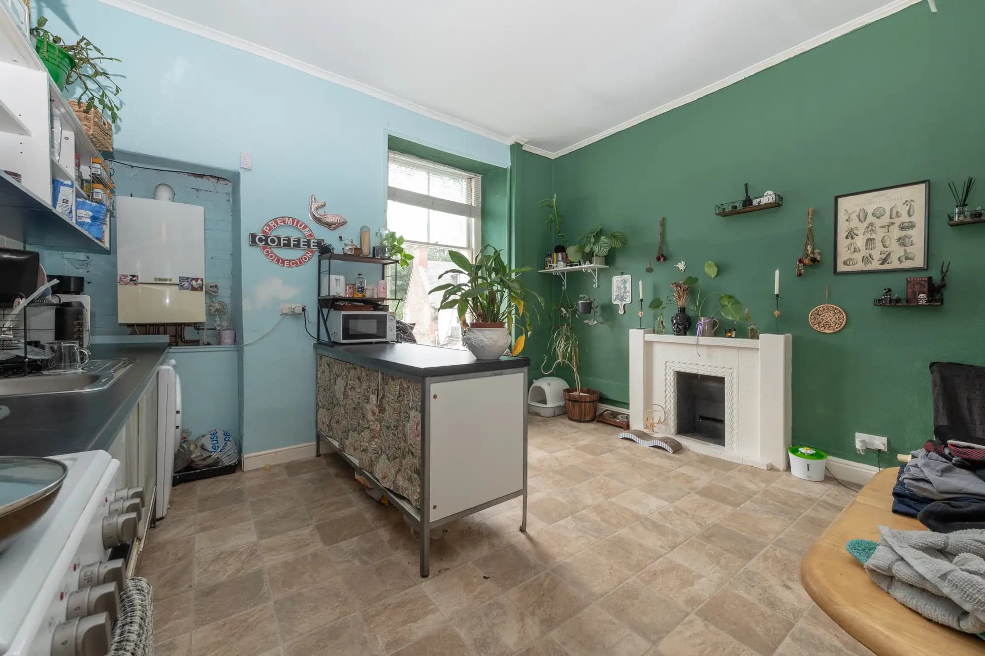 property photo 12 of 30